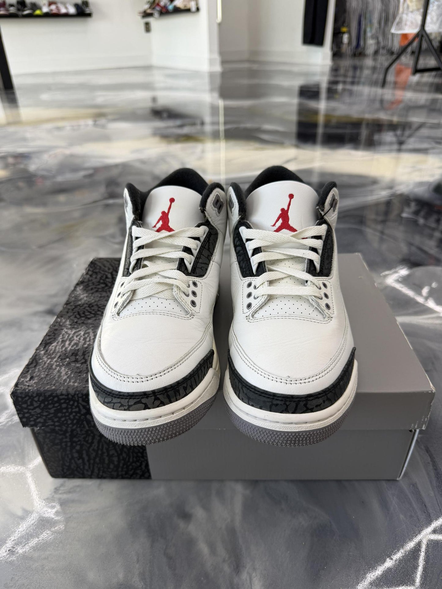 Jordan 3 "Cement Grey" Used Size 8