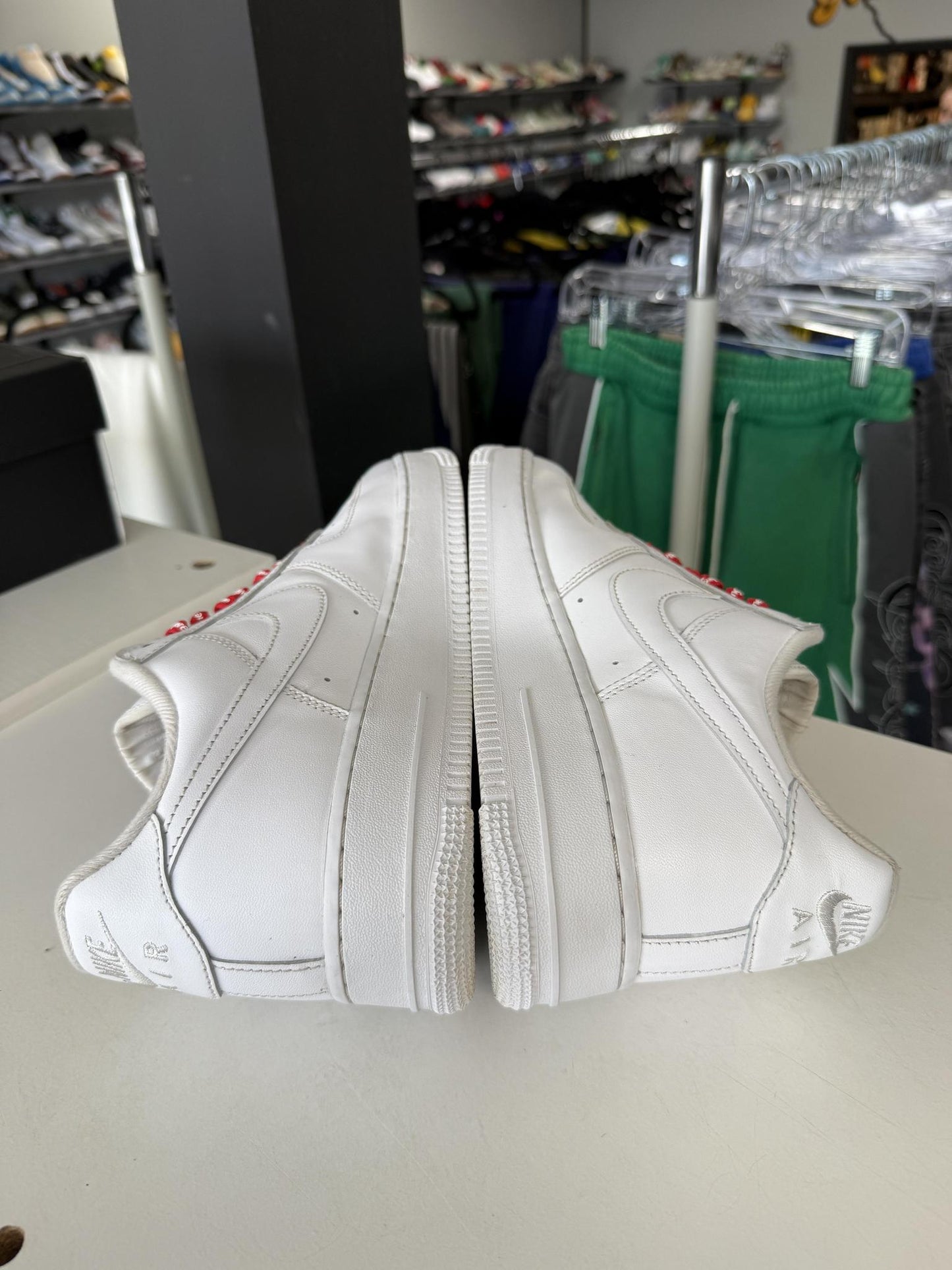 Nike Supreme Air Force One Low "White" Used Size 9