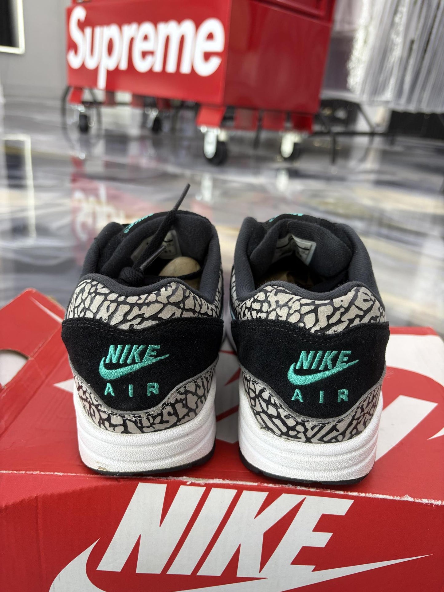 Nike Air Max 1 Atmos "Elephant" Used Size 8