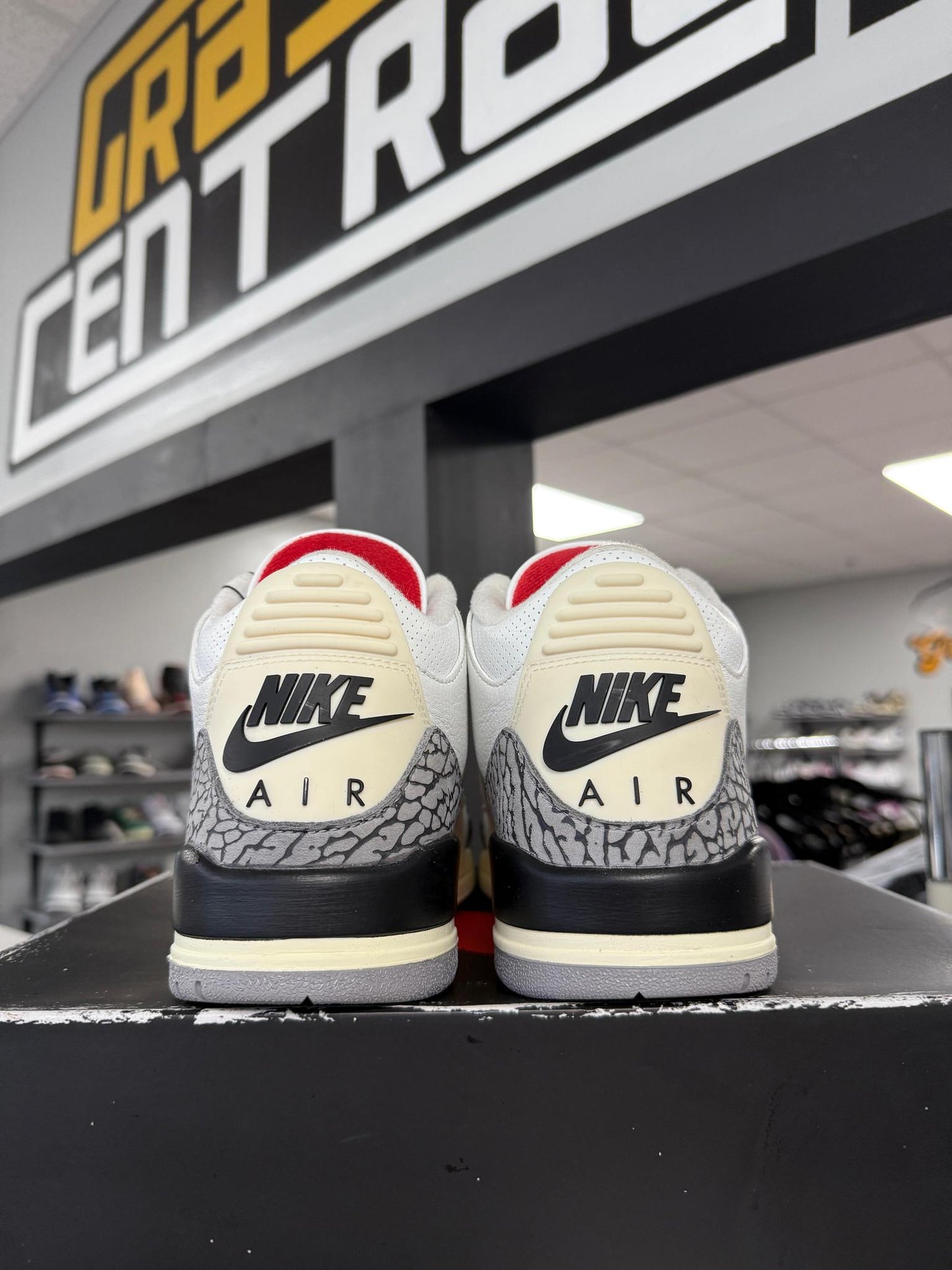 Jordan 3 "White Cement Reimagined" Used Size 10.5
