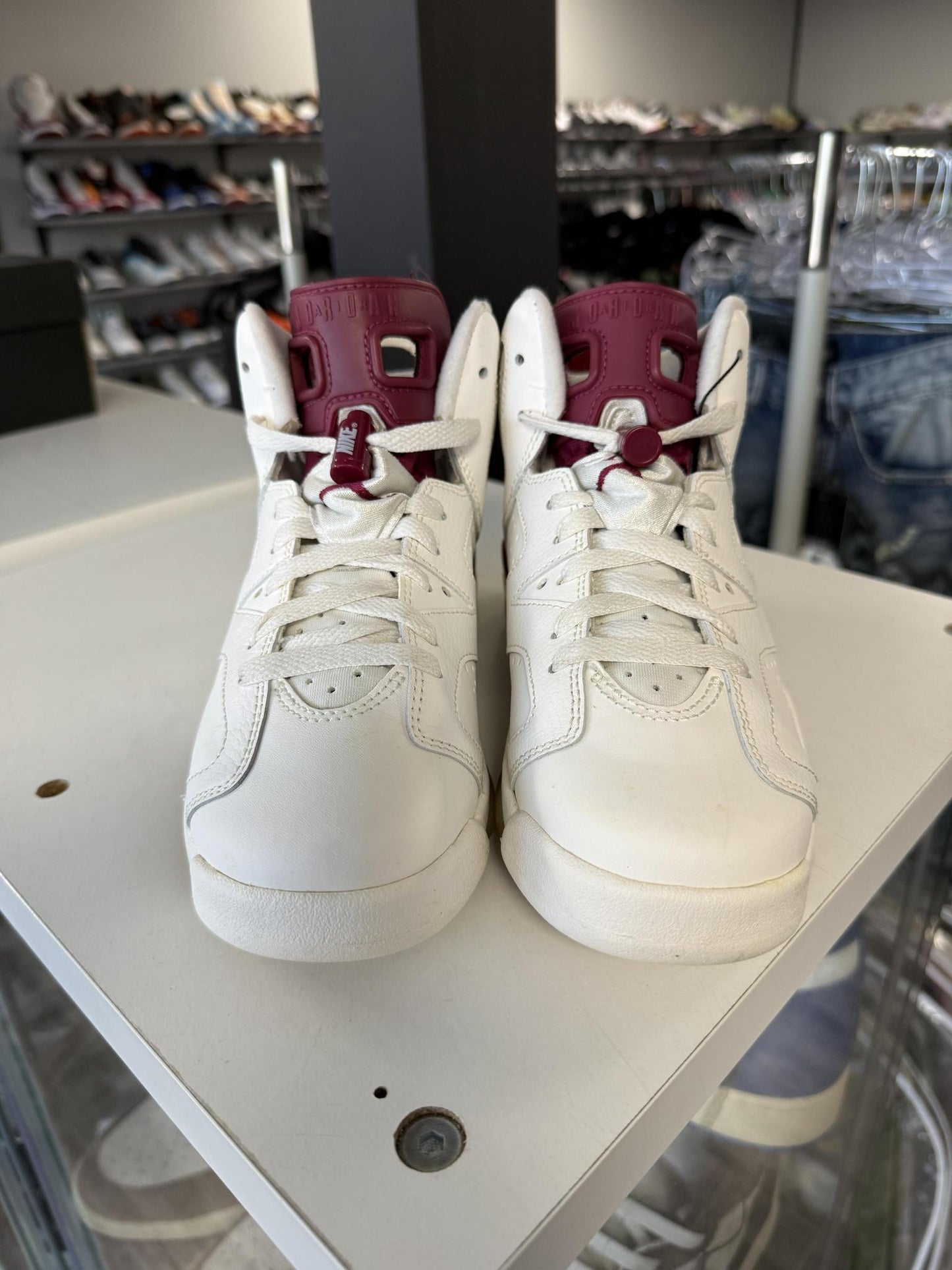 Jordan 6 "Maroon" Used Size 5Y/6.5W
