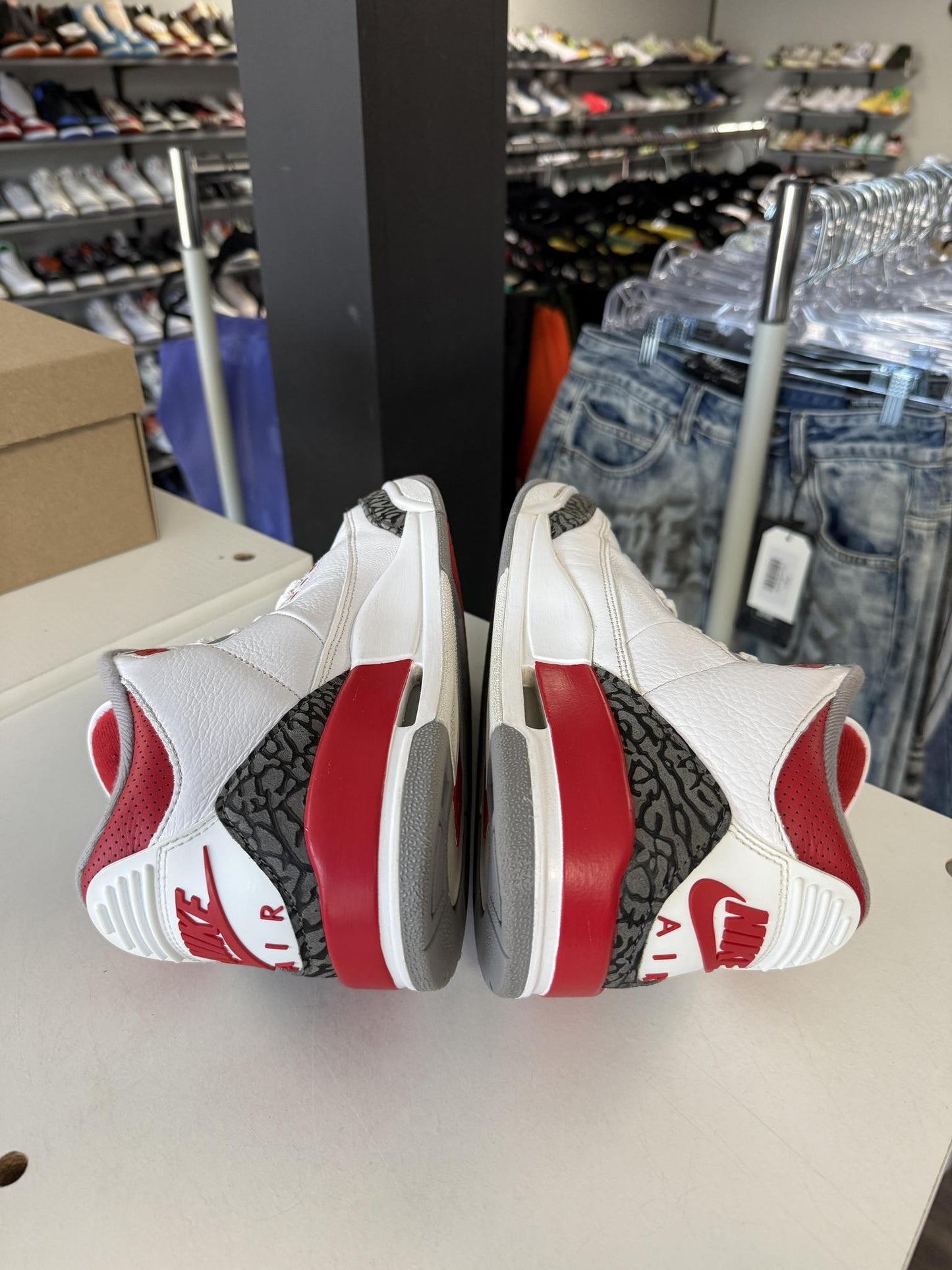 Jordan 3 "Fire Red" Used Size 7.5