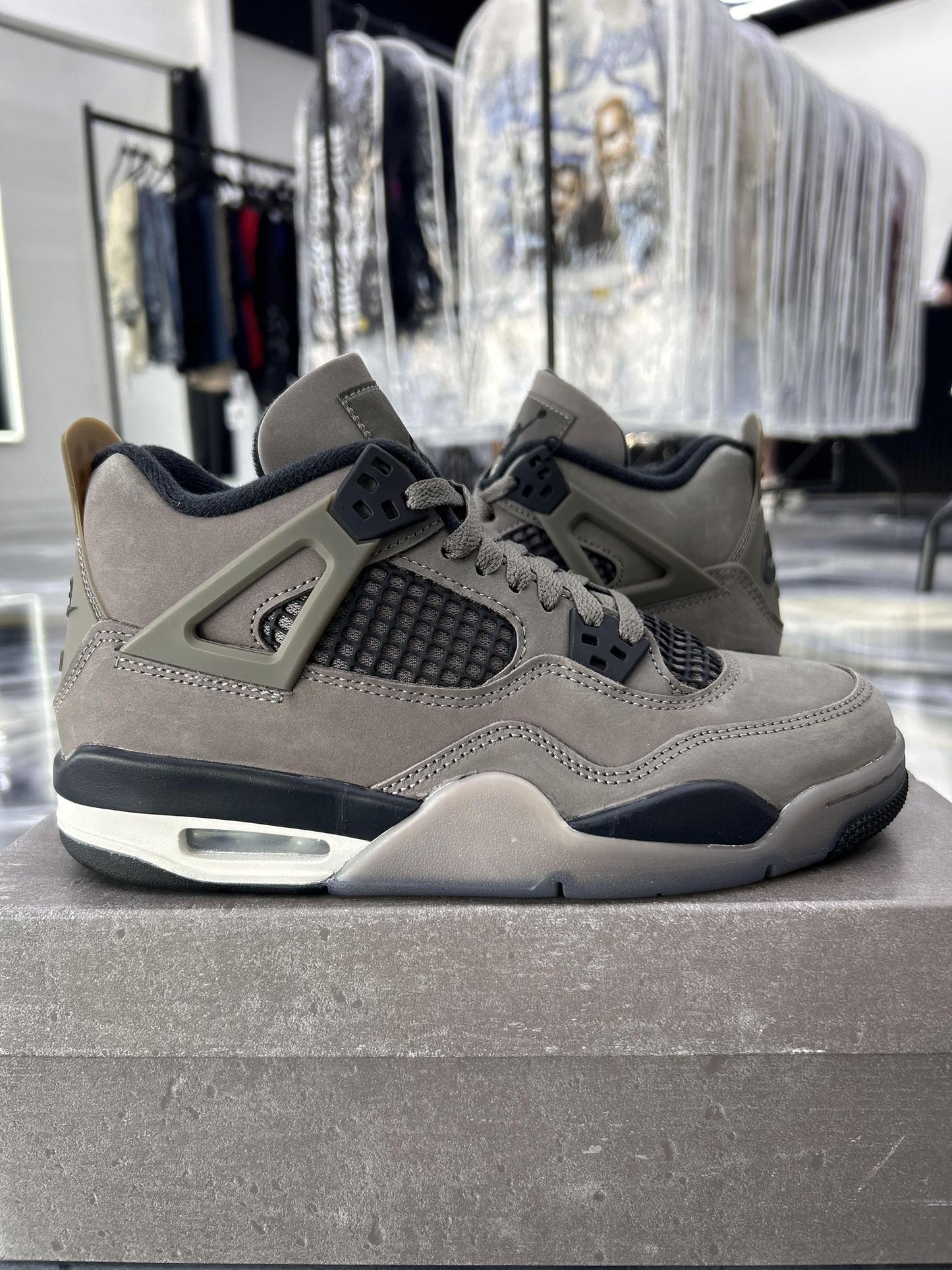 Jordan 4 "Cavestone" Used Size 6.5Y/8W