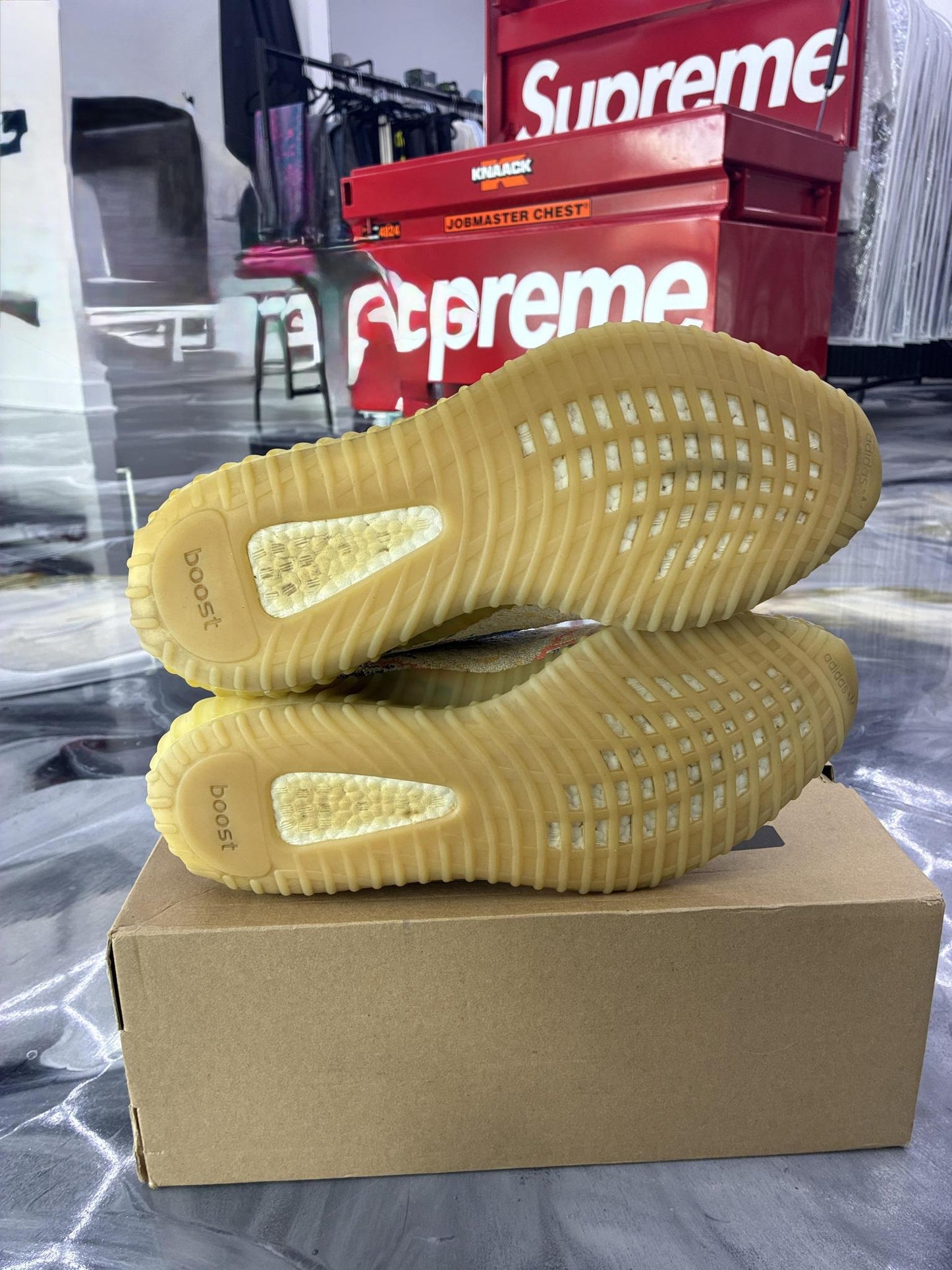 Yeezy 350 V2 MX "Oat" Used Size 14
