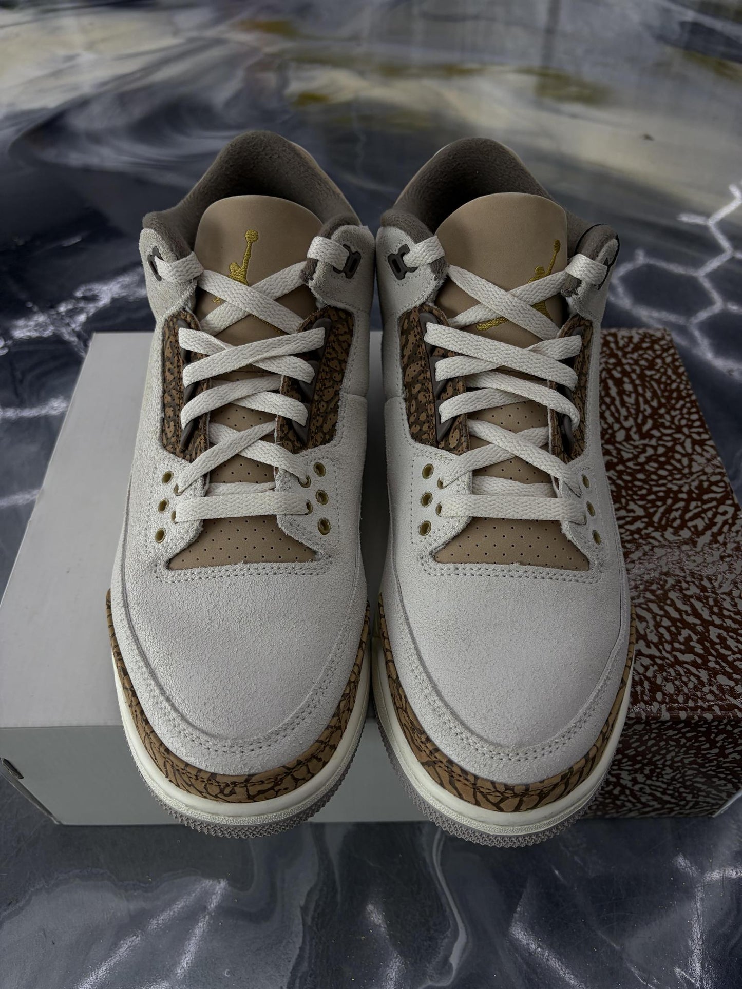 Jordan 3 "Palomino" Used Size 9