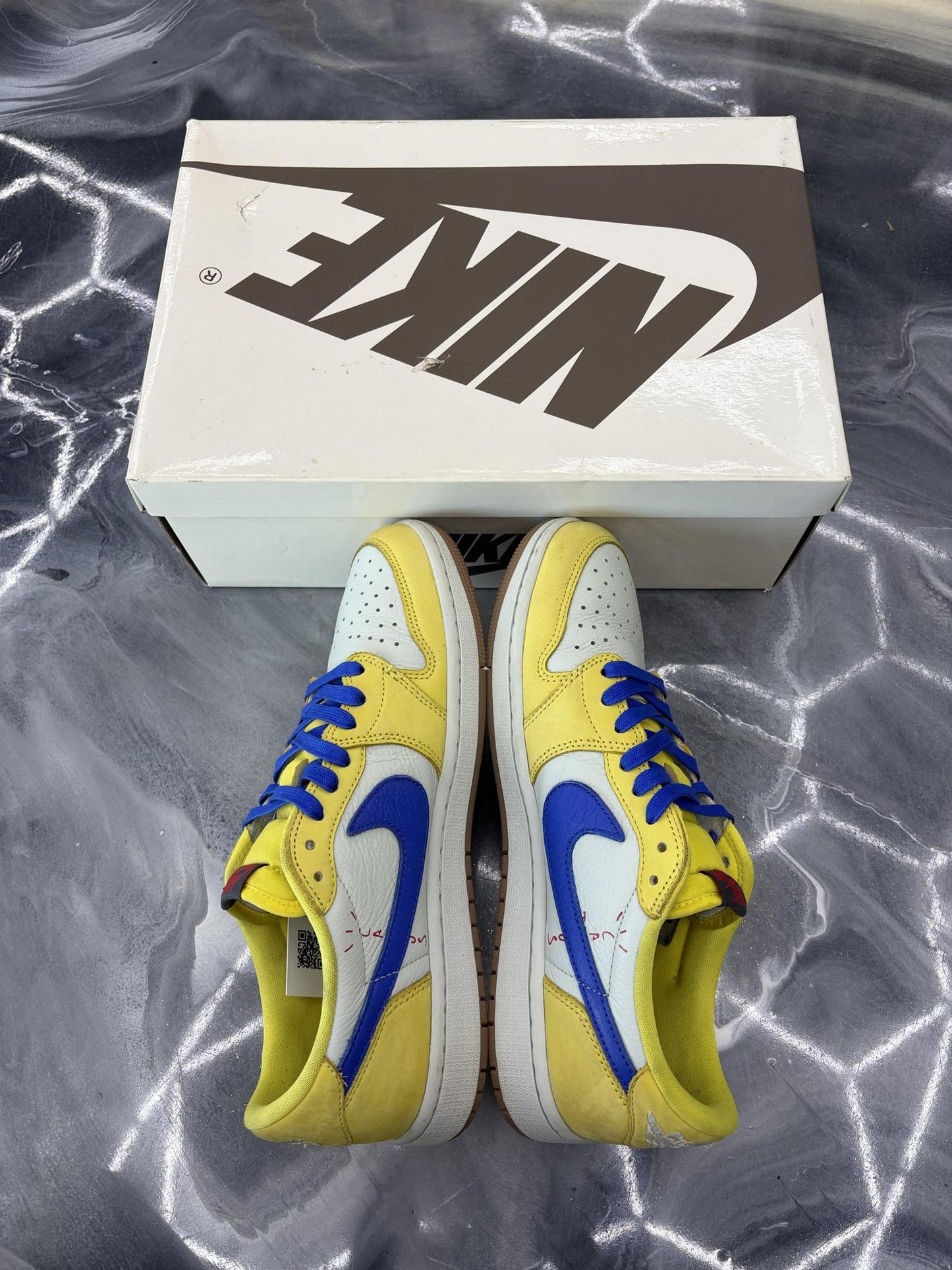 Jordan 1 Low X Travis Scott "Canary" Used Size 11W/9.5M
