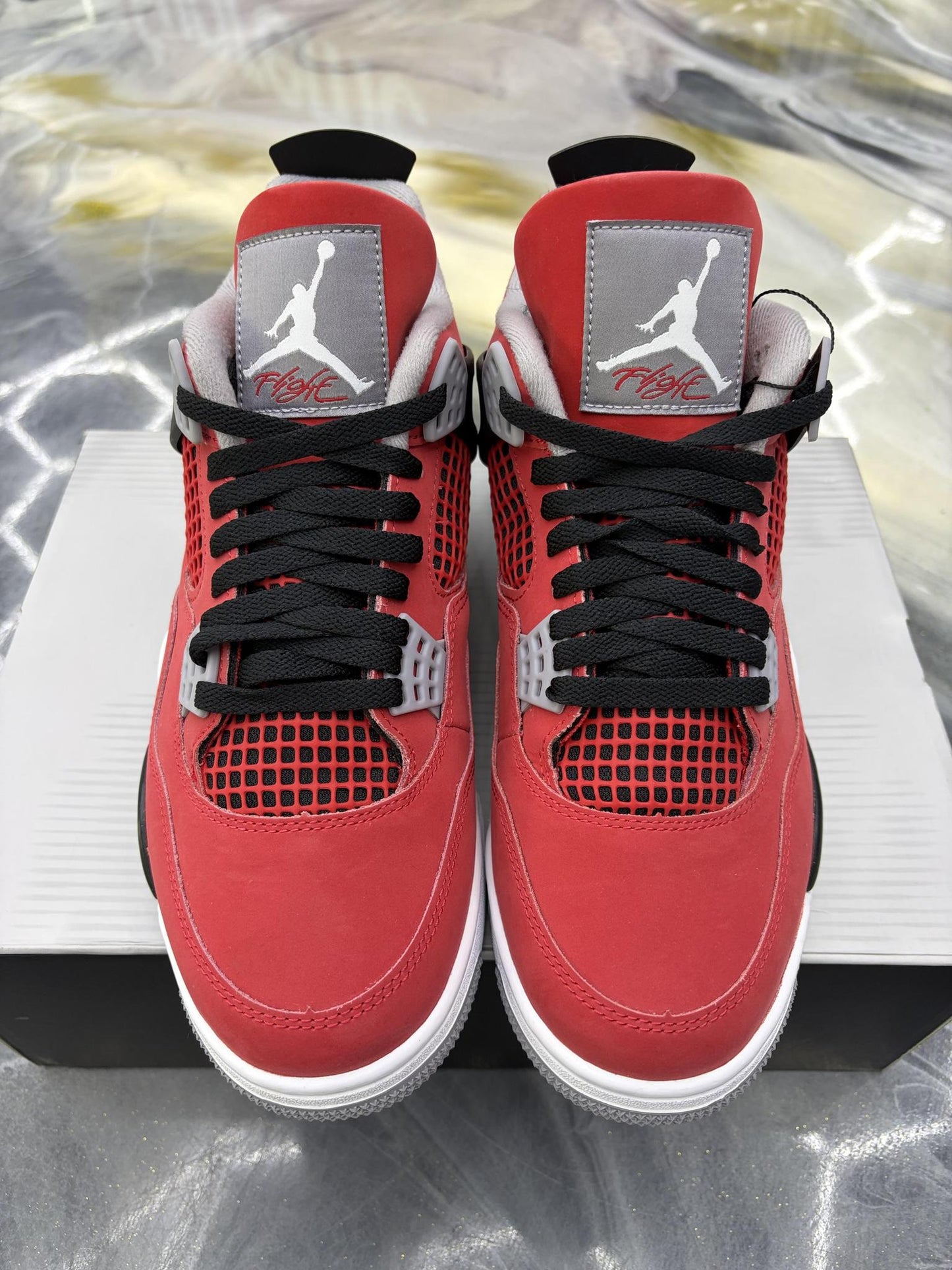 Jordan 4 "Toro" Used Size 9