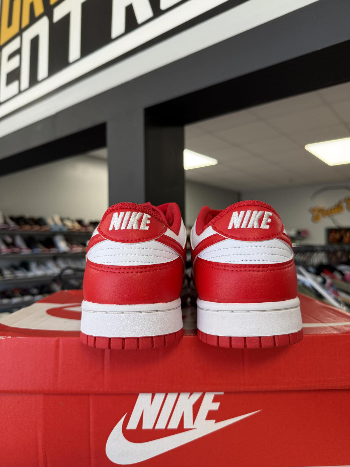 Nike Dunk Low "St Johns" Used Size 10.5