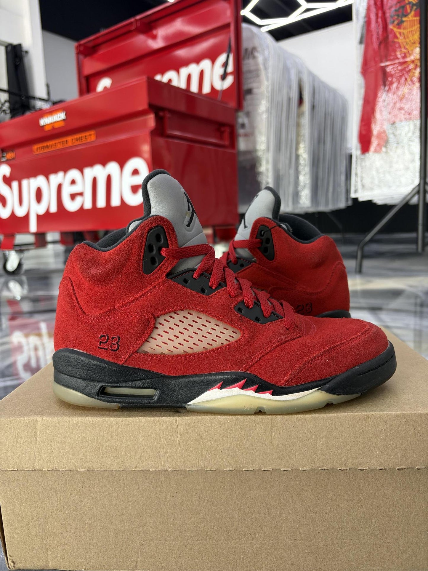 Jordan 5 "Raging Bull" Used Size 6Y/7.5W