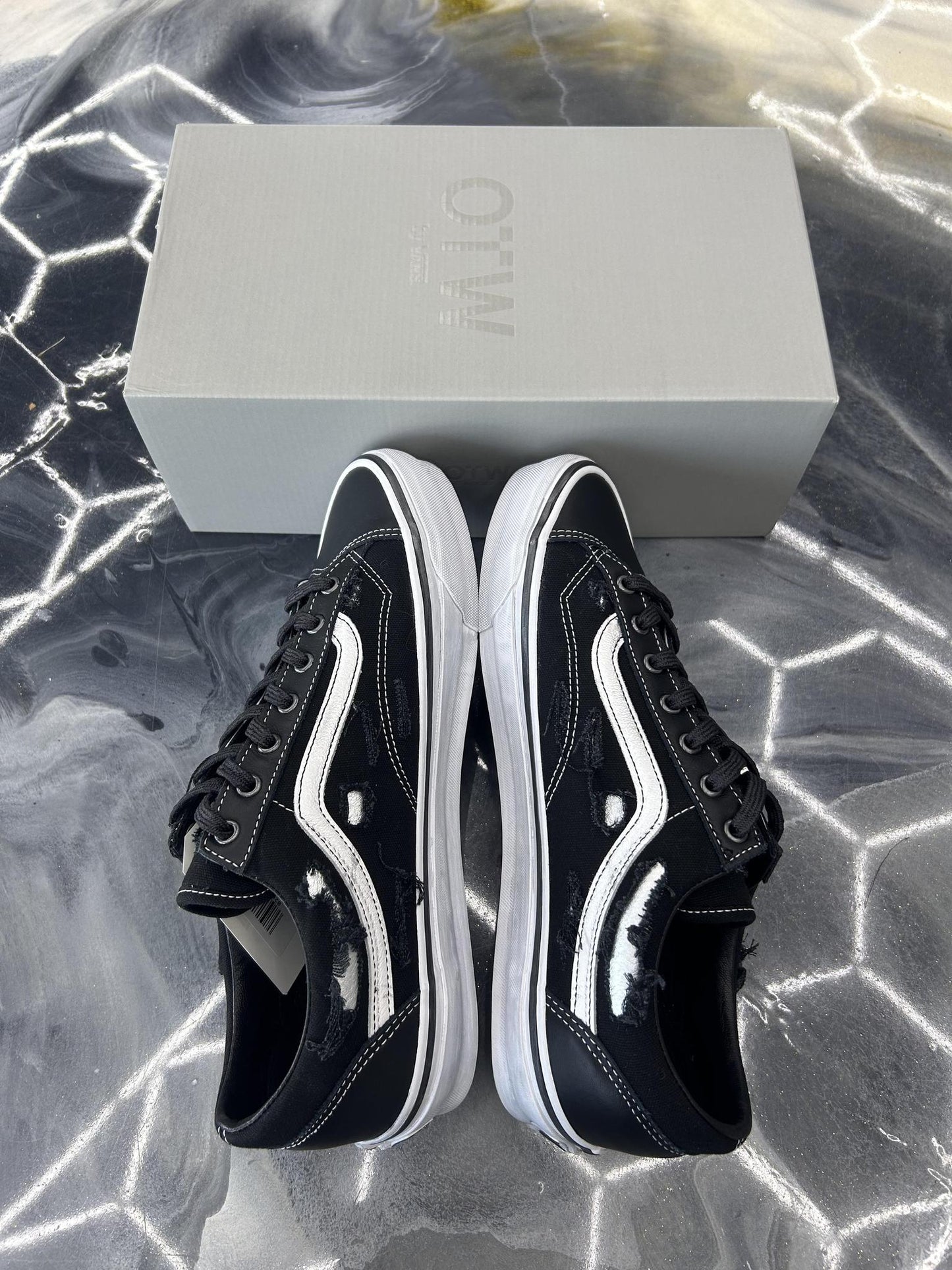 Vans Old School Vibram "Distressed Black Silver" Used Size 12