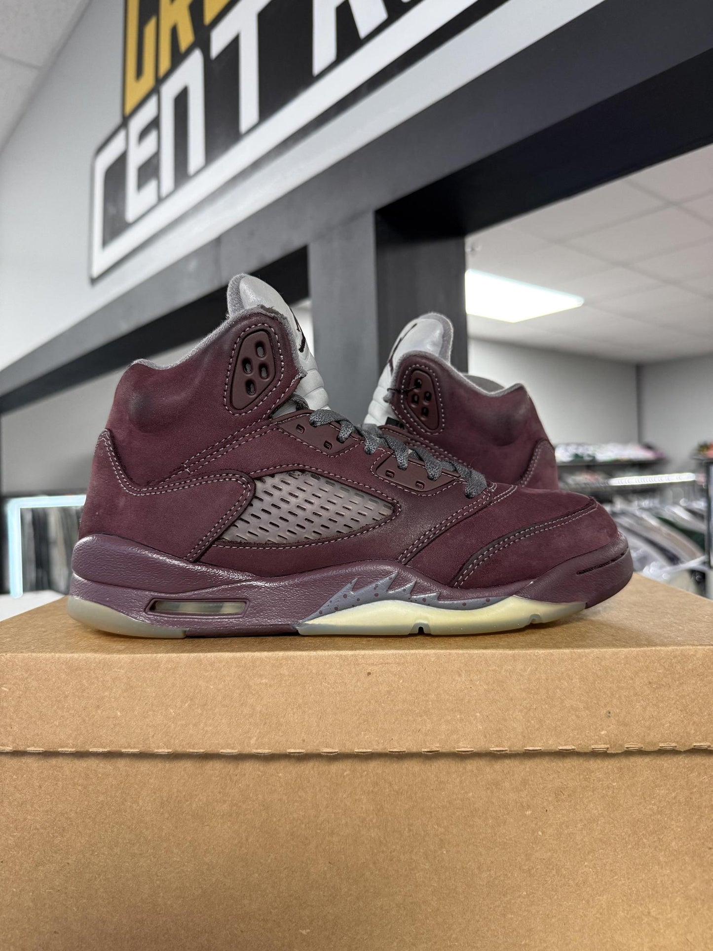 Jordan 5 "Burgundy" Used Size 6Y/7.5W