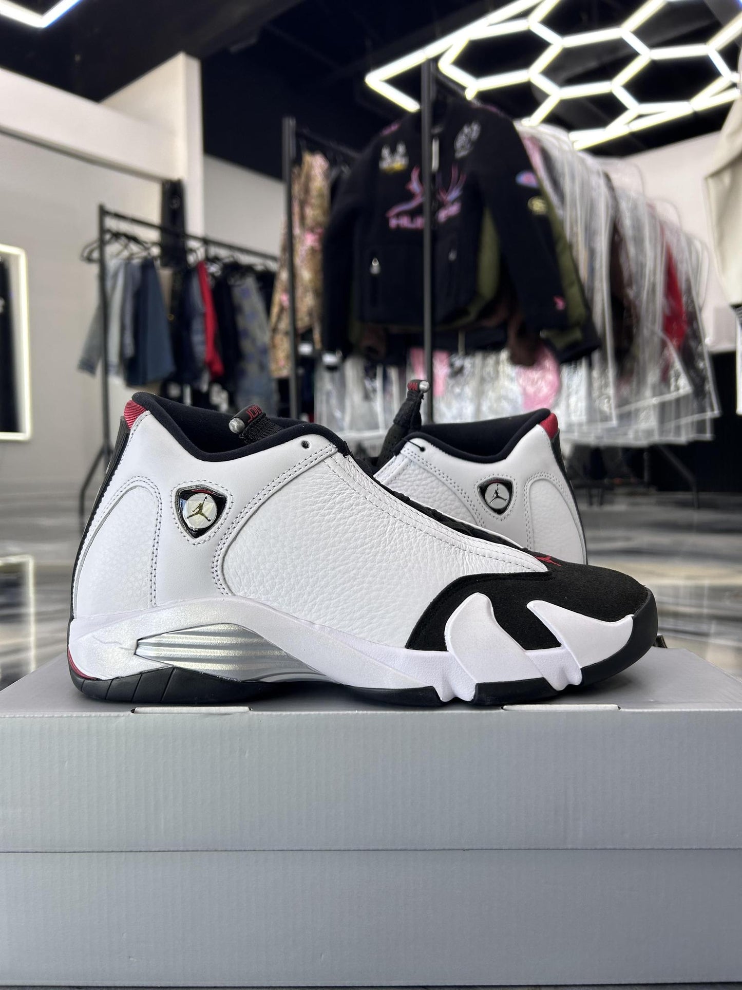 Jordan 14 "Black Toe" Used Size 8