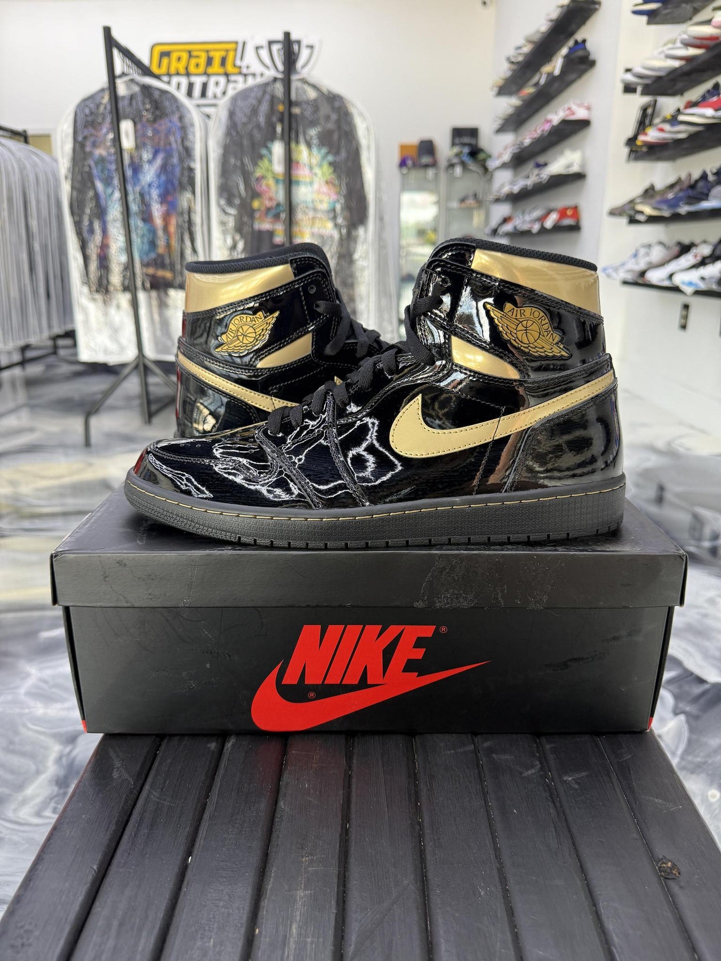 Jordan 1 "Black Metallic Gold" Used Size 12