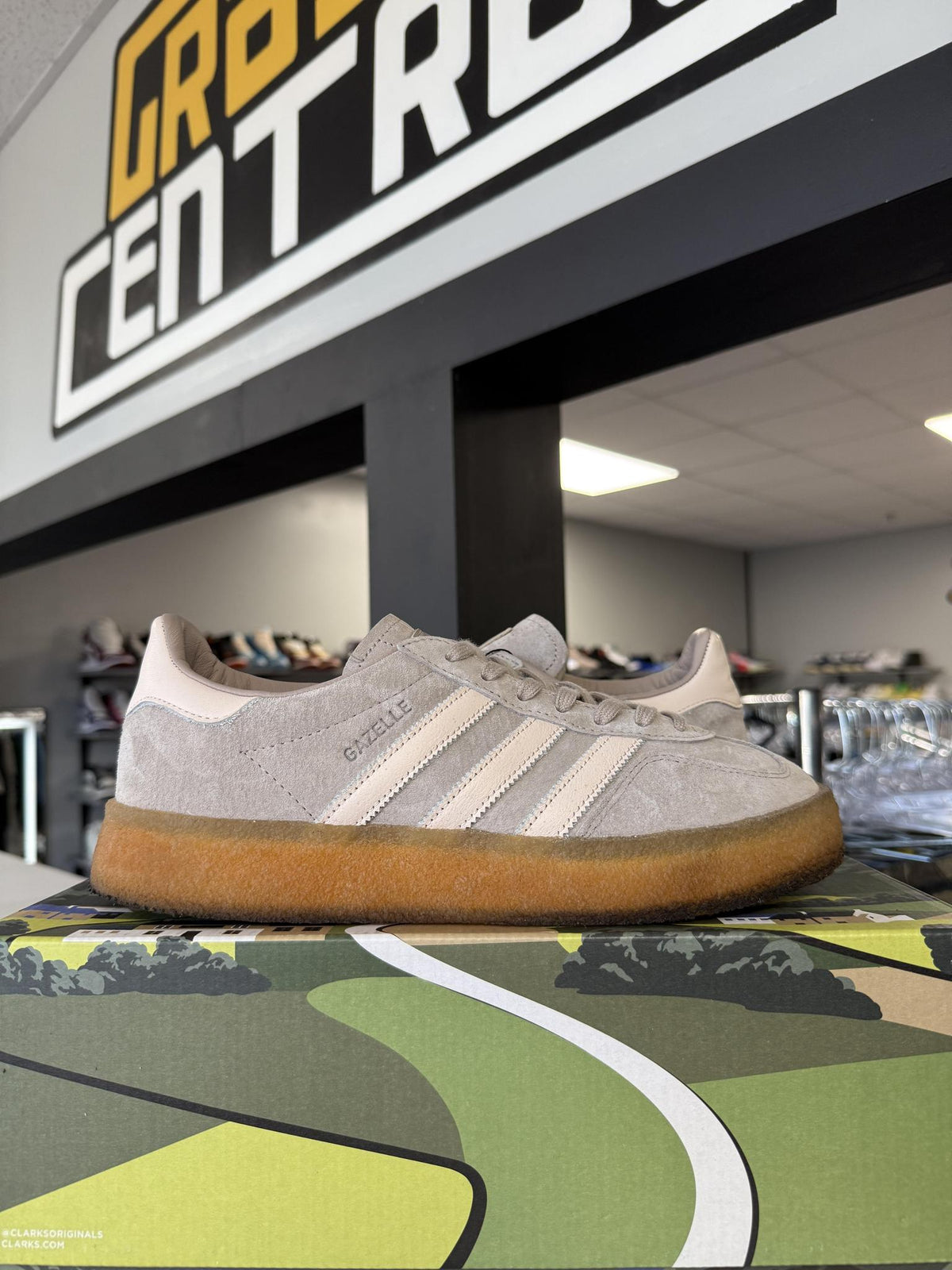 Adidas x Clarks 8th Steet "Gazelle Indoor" Used Size 8.5