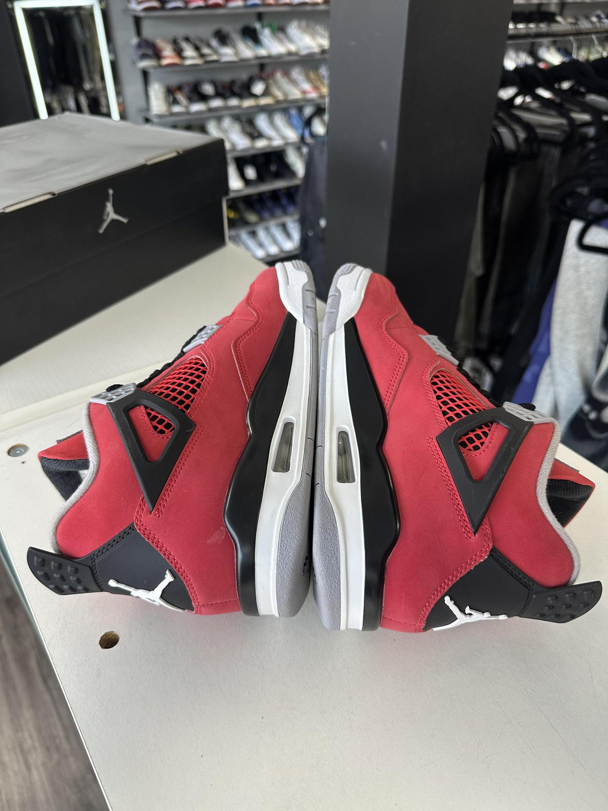 Jordan 4 "Toro" Size 7Y/8.5W Used