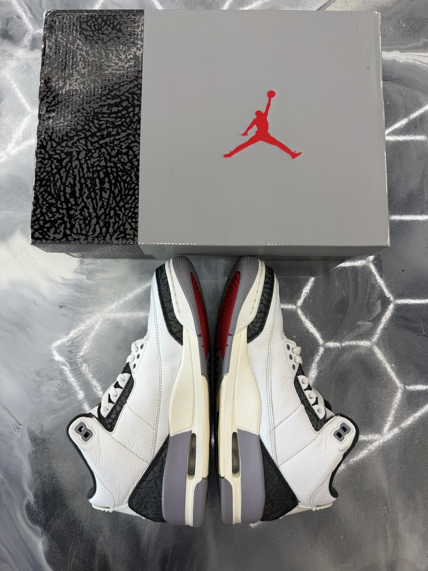 Jordan 3 "Cement Grey" Used Size 8