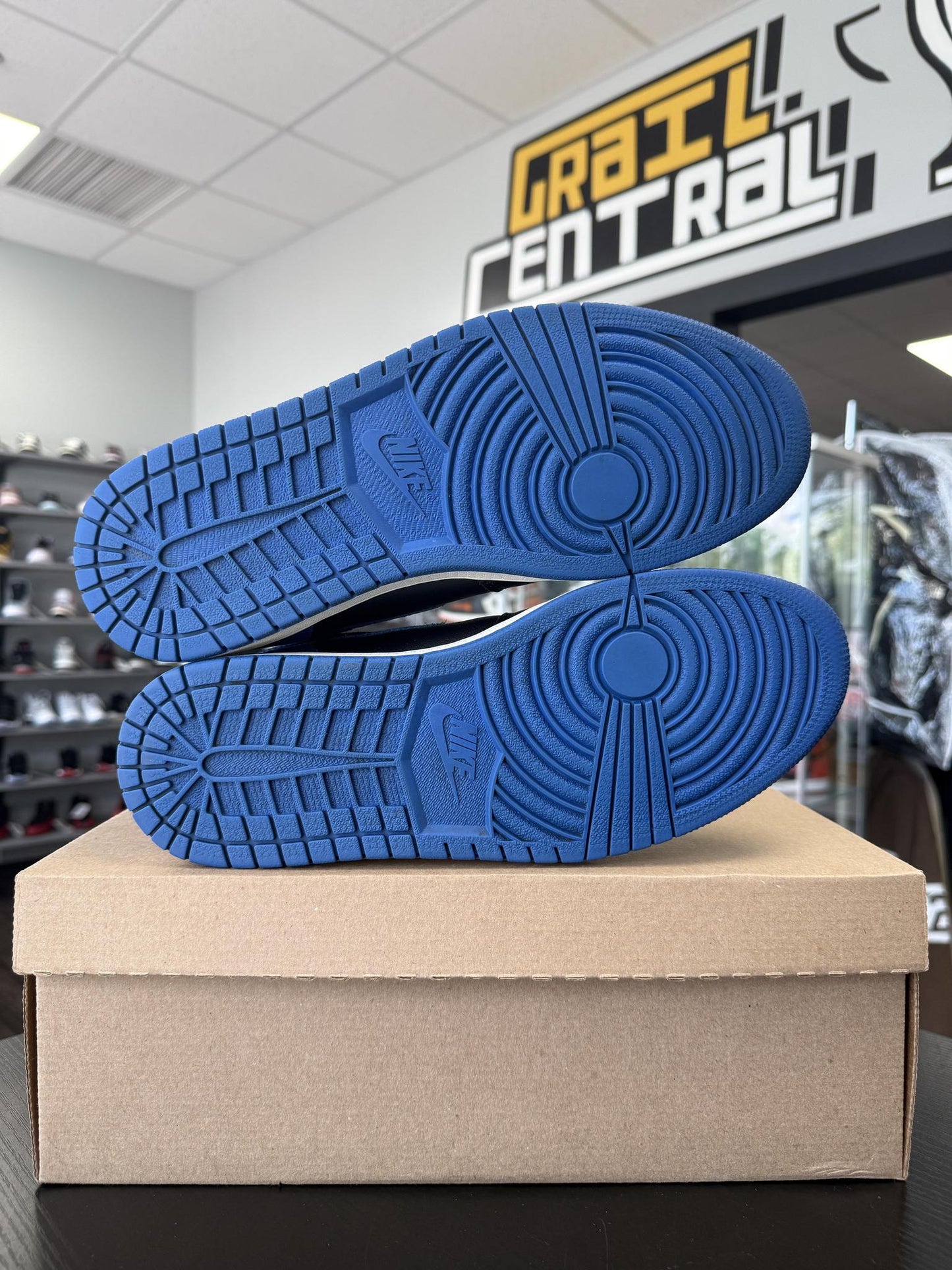 Jordan 1 "Royal" Used Size 10.5