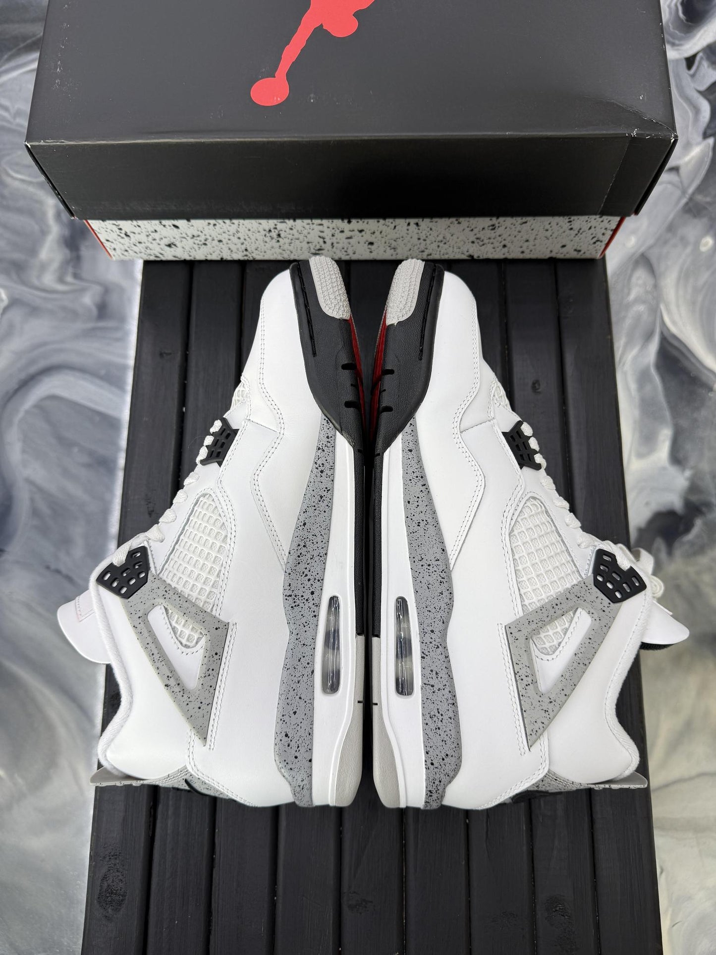 Jordan 4 "White Cement" Used Size 10.5
