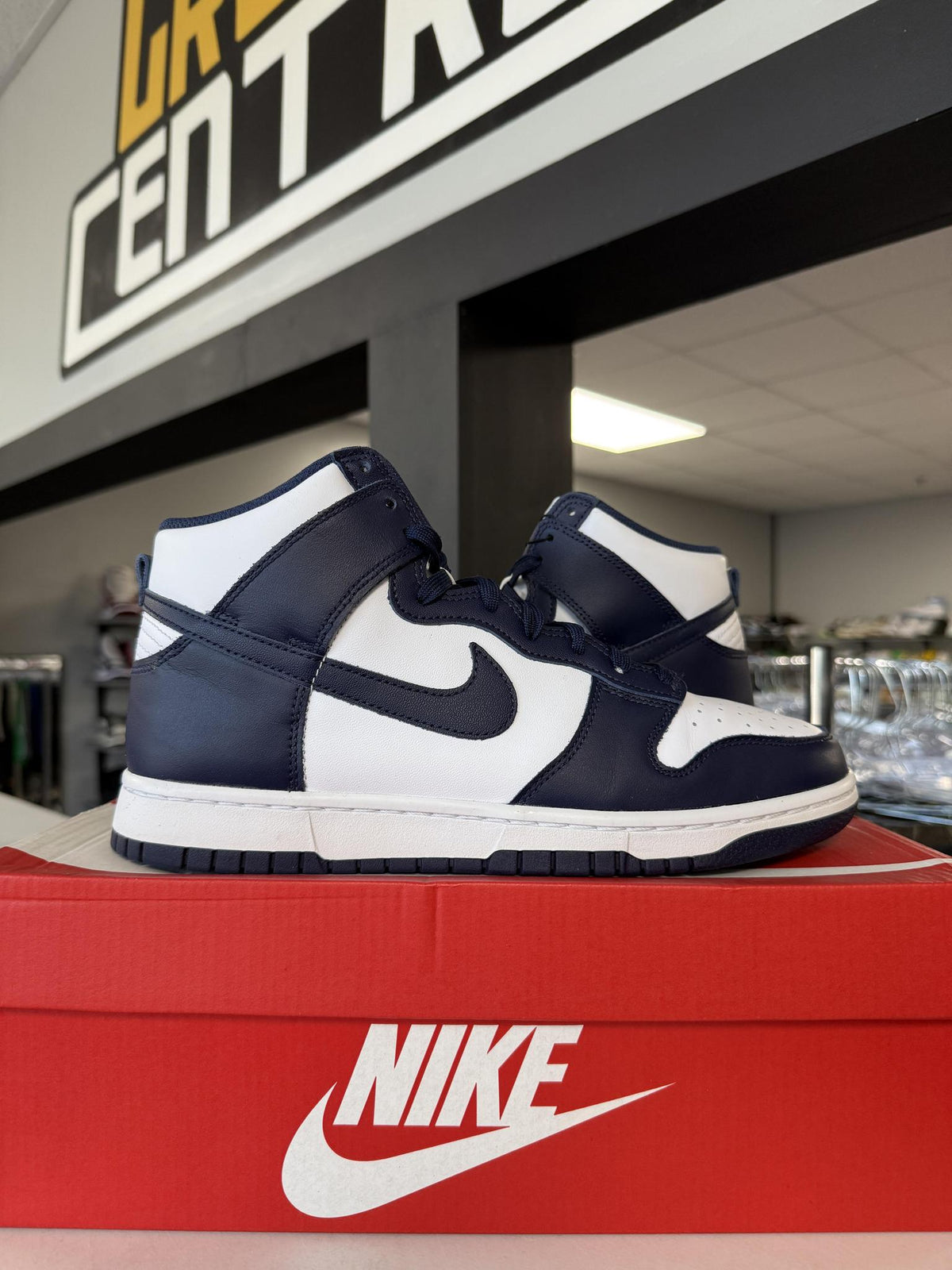Dunk Hi "Championship Navy" Used Size 9.5