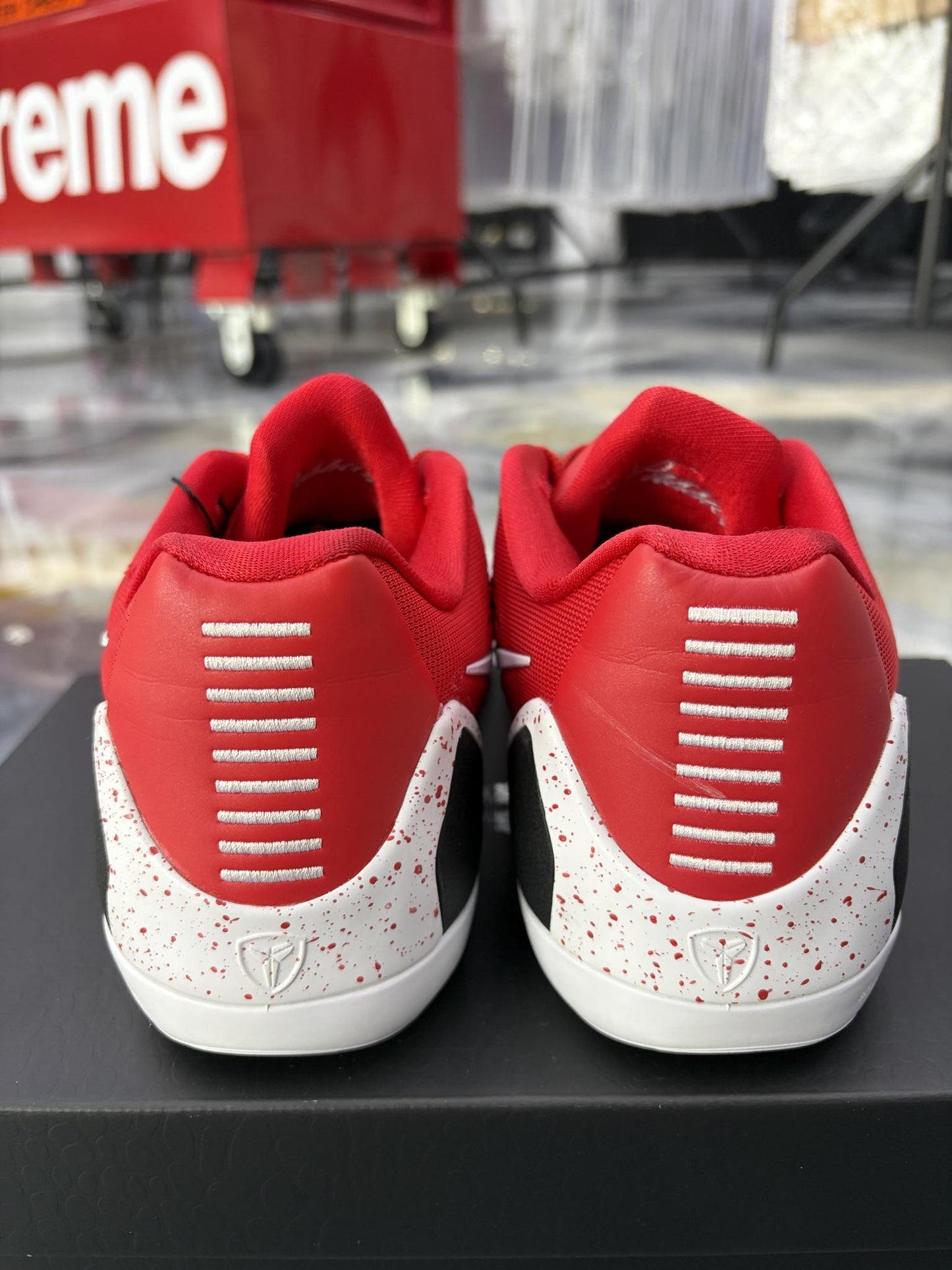 Nike Kobe 9 "University Red" Used Size 8