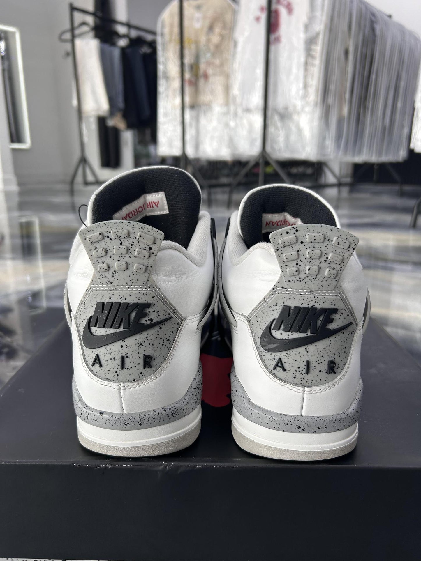 Jordan 4 "White Cement" Used Size 10.5