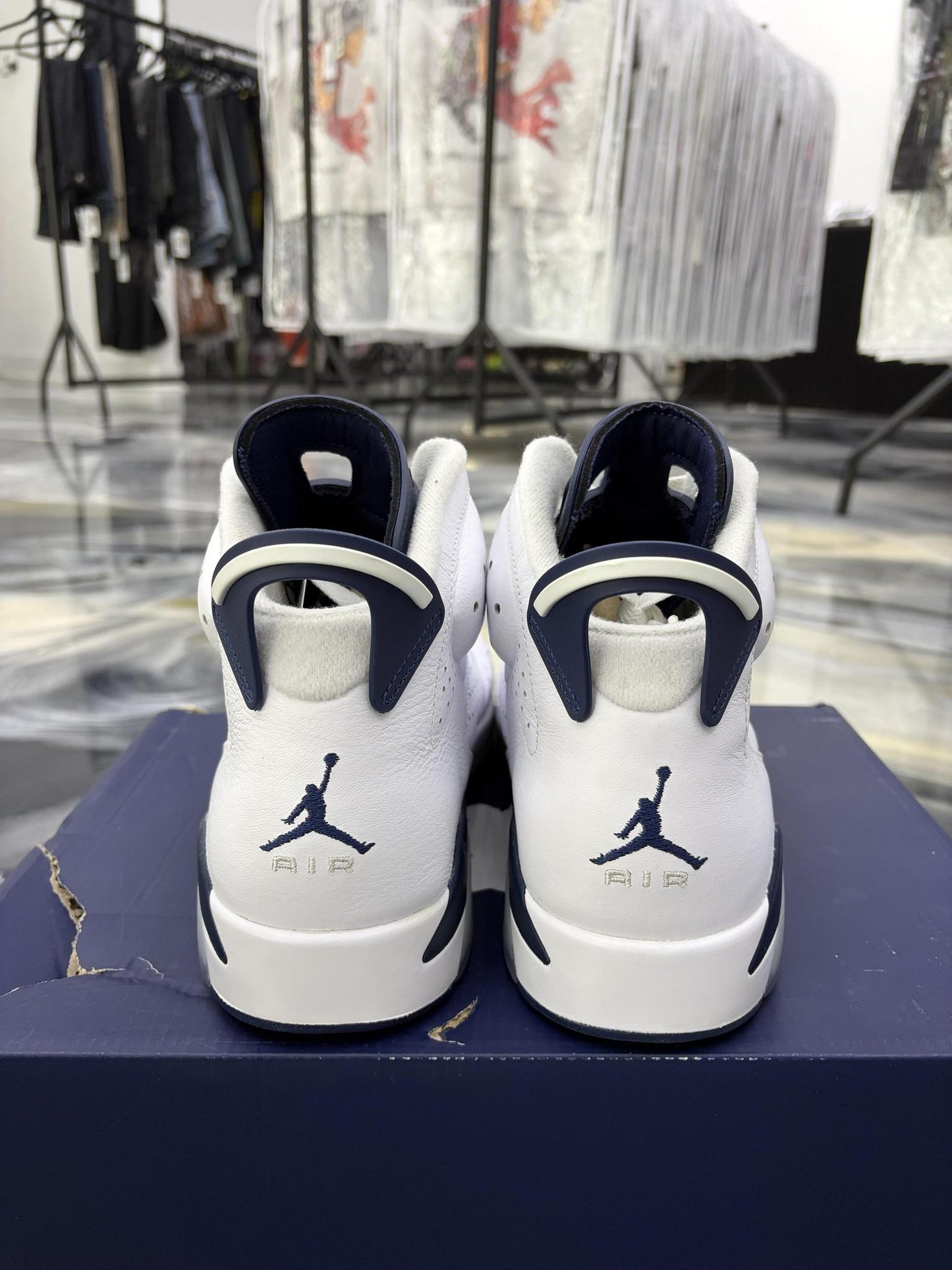 Jordan 6 "Midnight Navy" Used Size 11.5