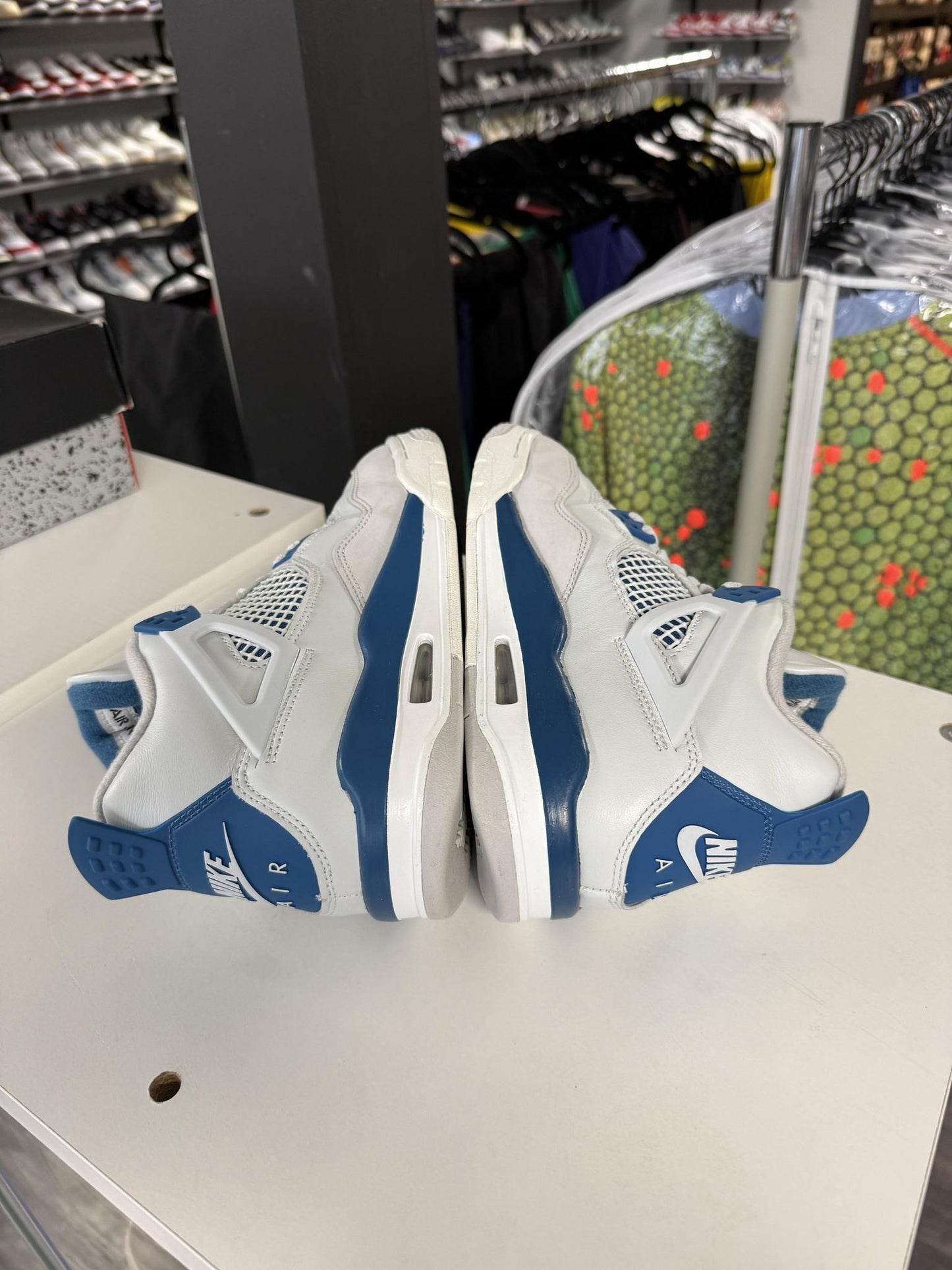 Jordan 4 "Military Blue" Used Size 6.5Y/8W