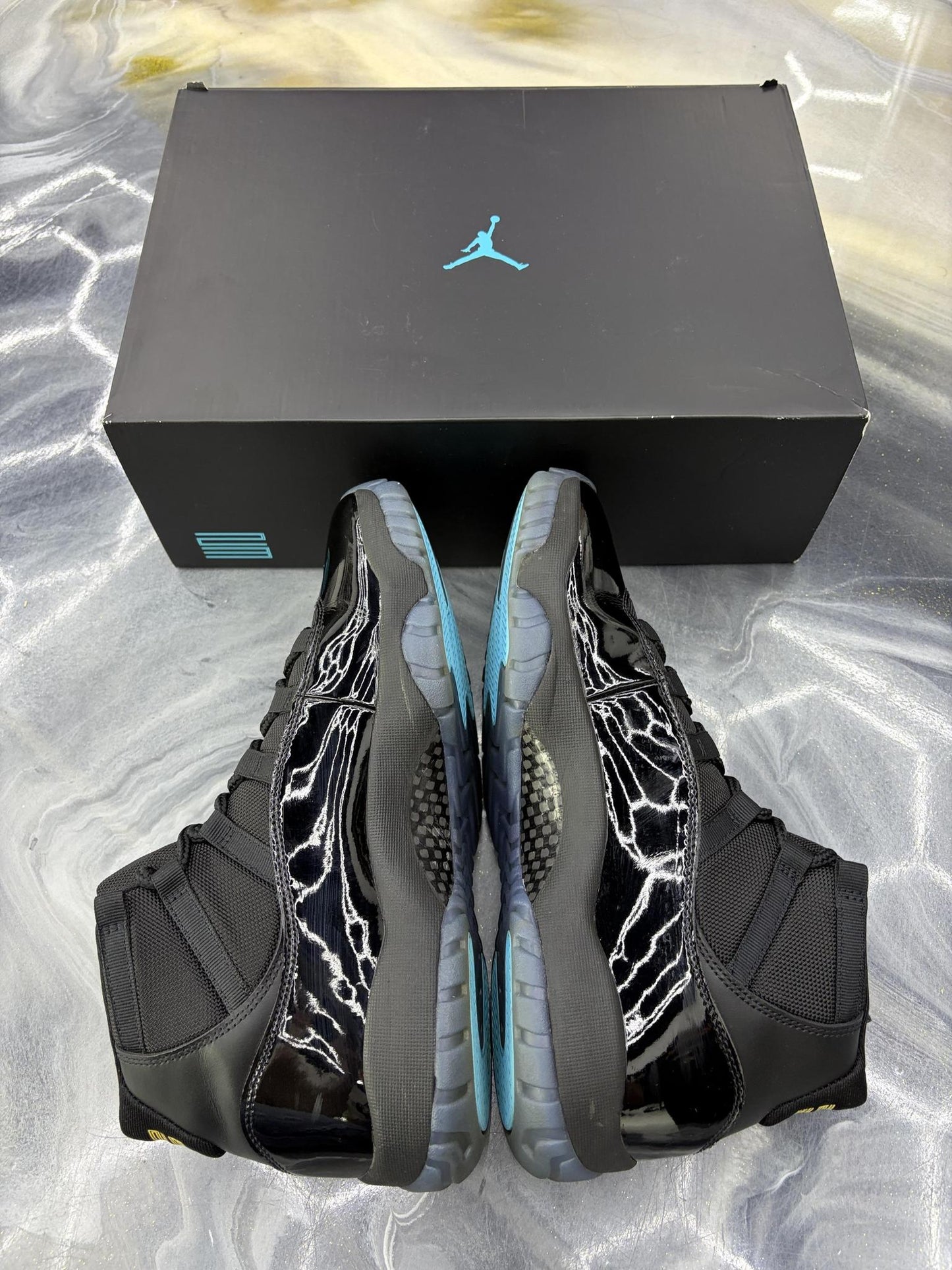 Jordan 11 "Gamma" Used Size 11