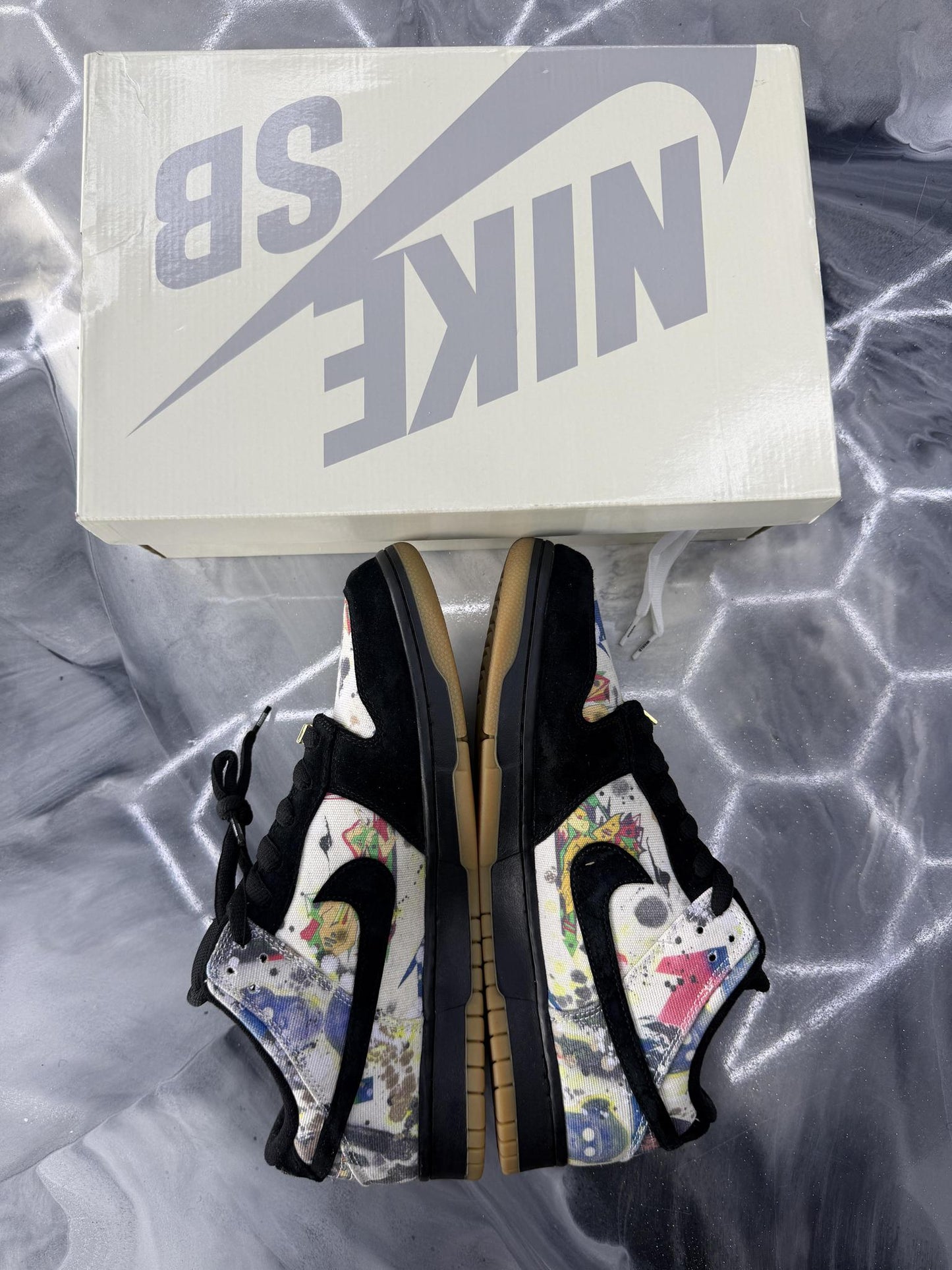 Nike SB Dunk Low "Supreme" Used Size 13