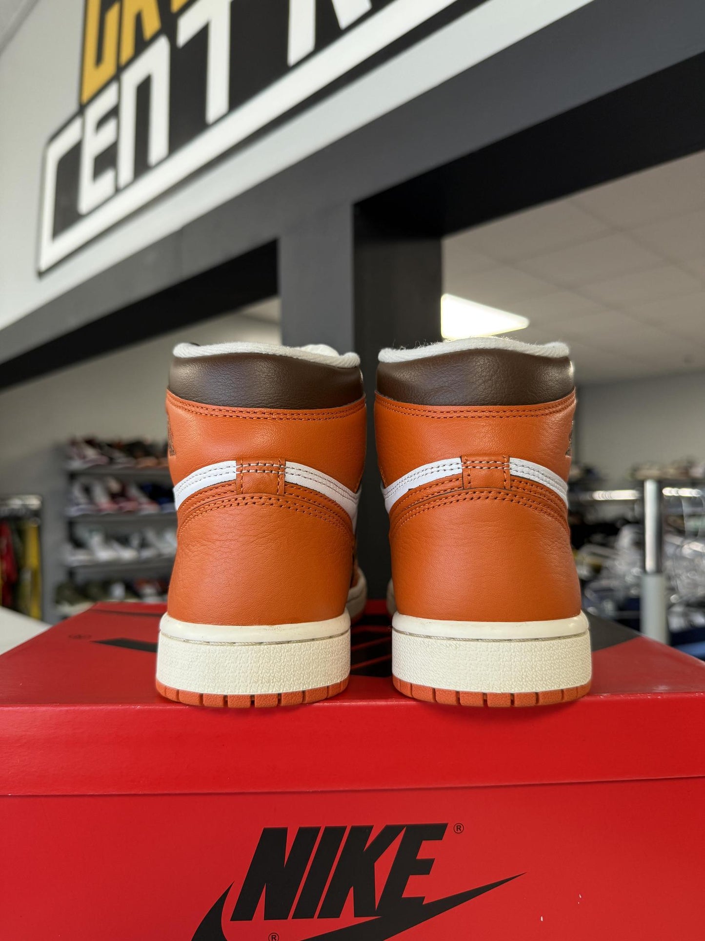 Jordan 1 "Starfish" Used Size 5Y/6.5W