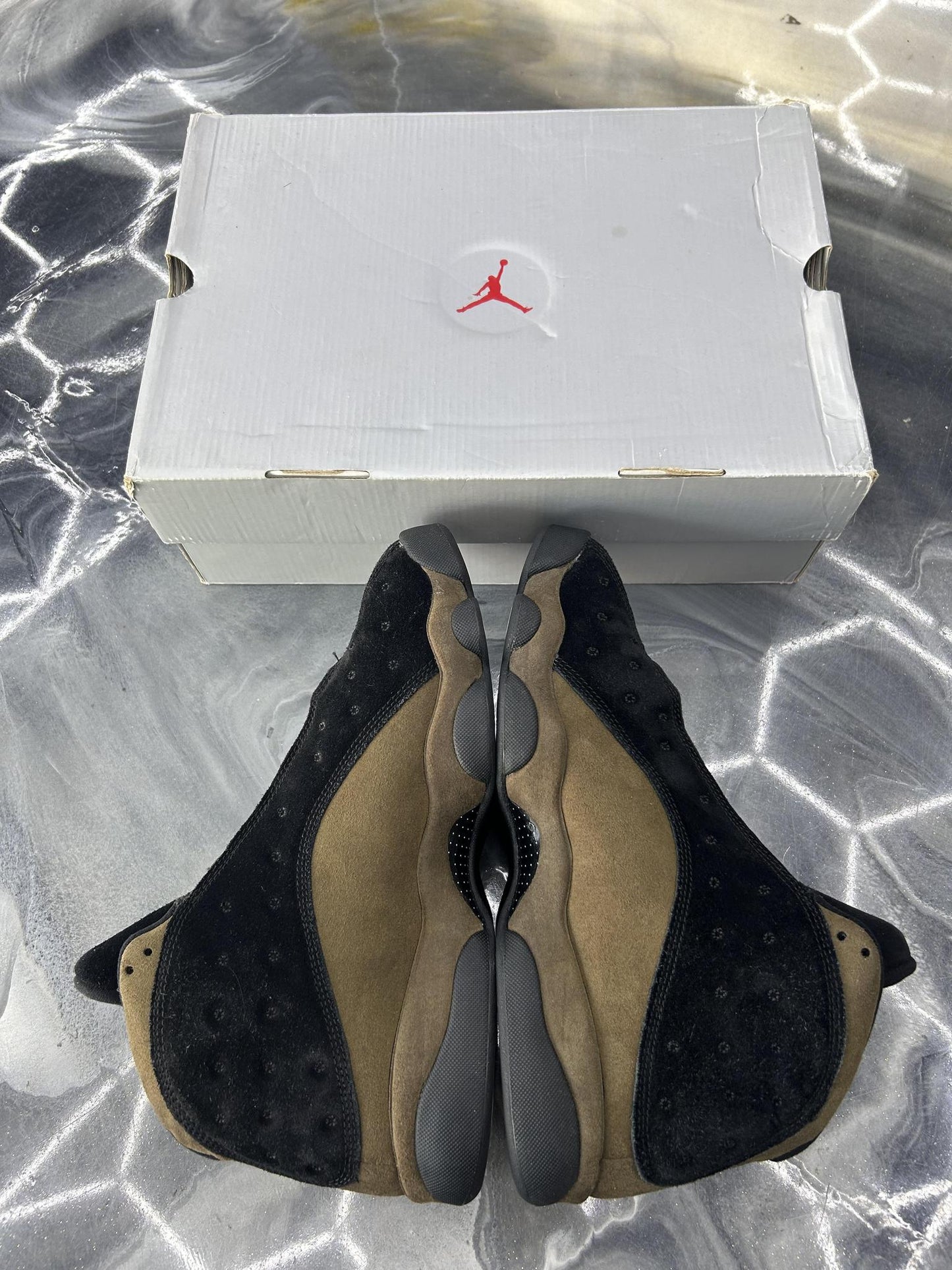 Jordan 13 "Olive" Used Size 11
