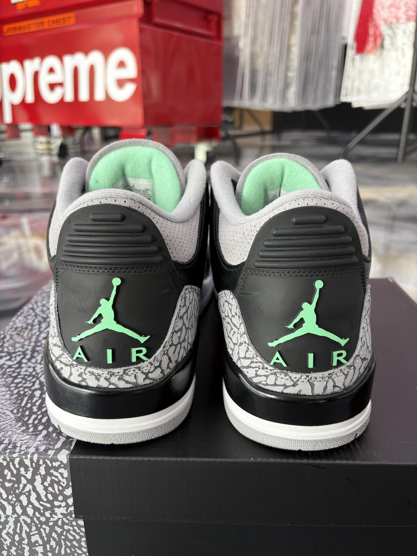 Jordan 3 "Green Glow" Used Size 12.5