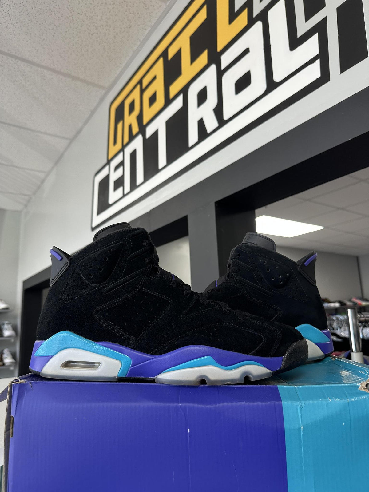 Jordan 6 Aqua Used