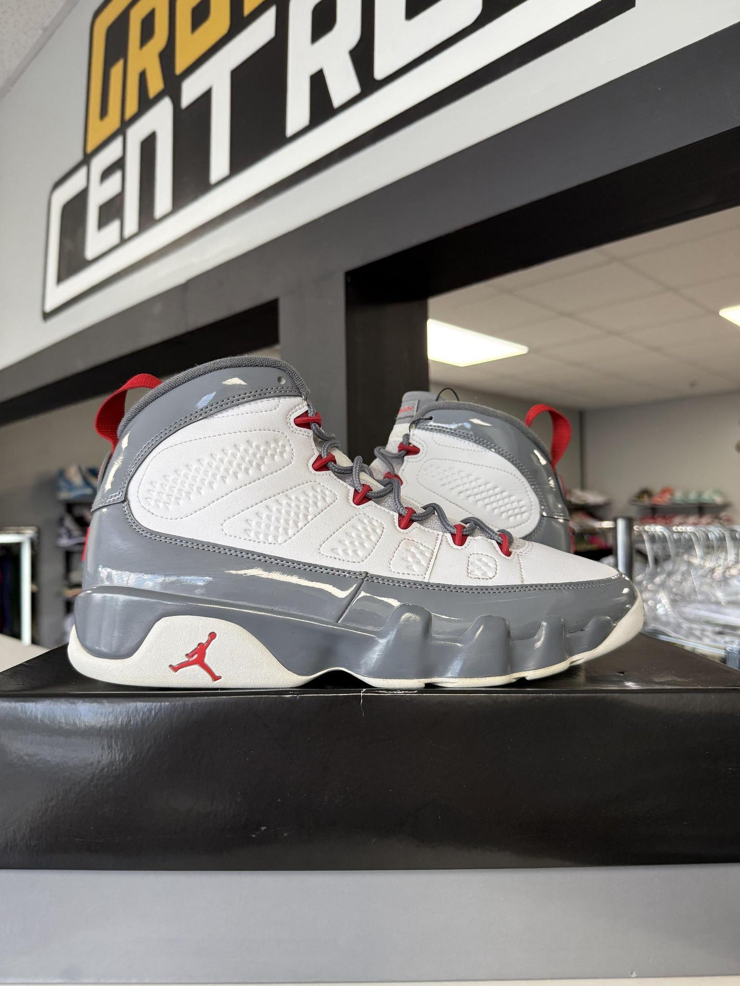 Jordan 9 "Fire Red" Used Size 11