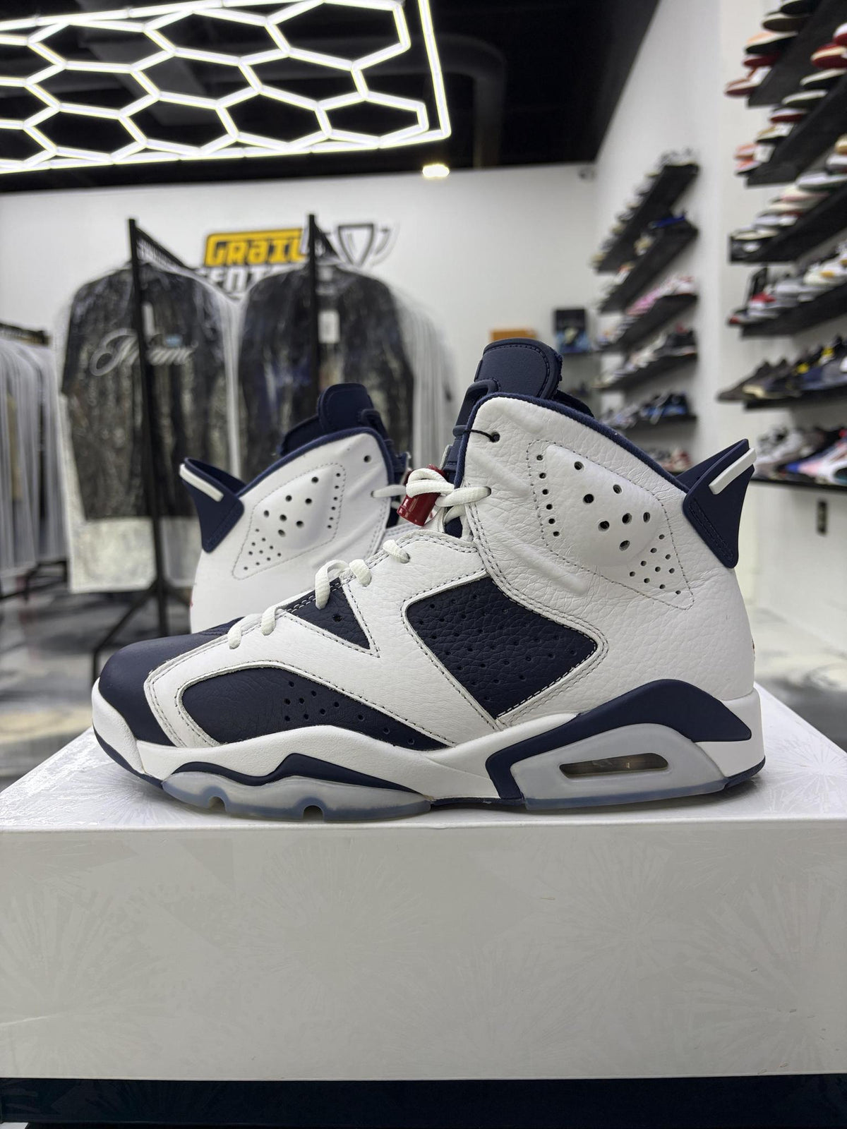 Jordan 6 "Olympic" Used Size 8