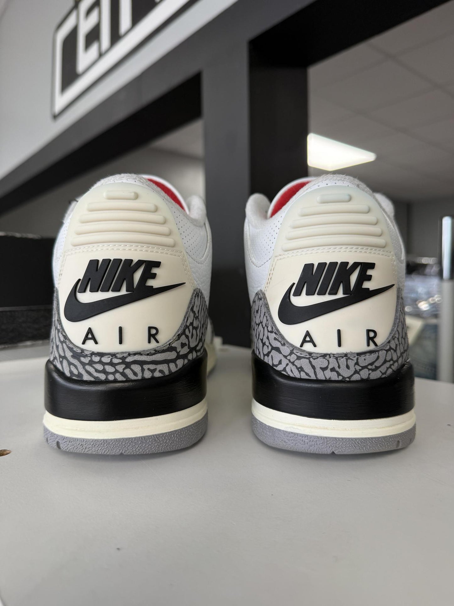 Jordan 3 "White Cement Reimagined" Used Size 12.5