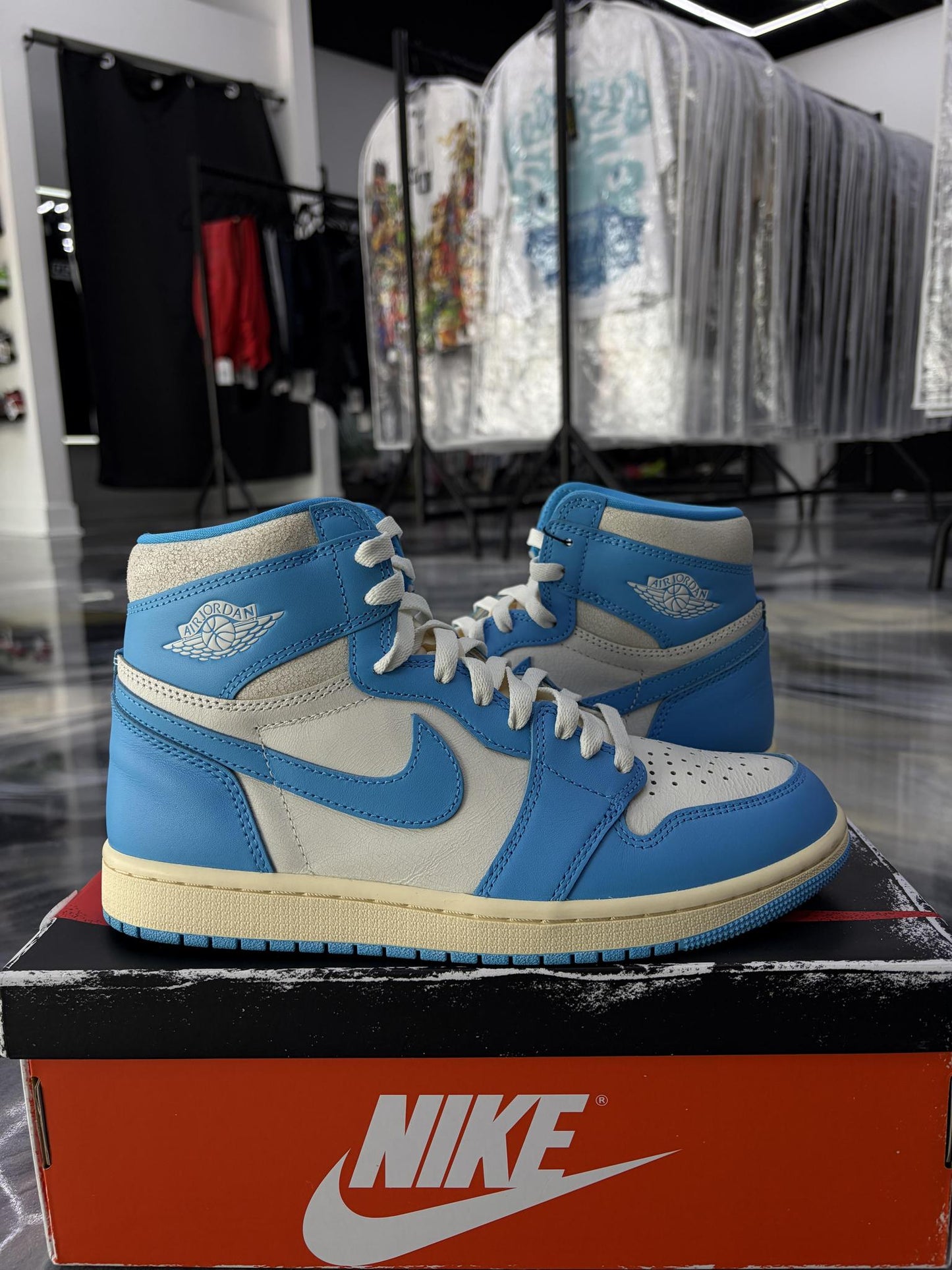 Jordan 1 "UNC Reimagined" Used Size 8