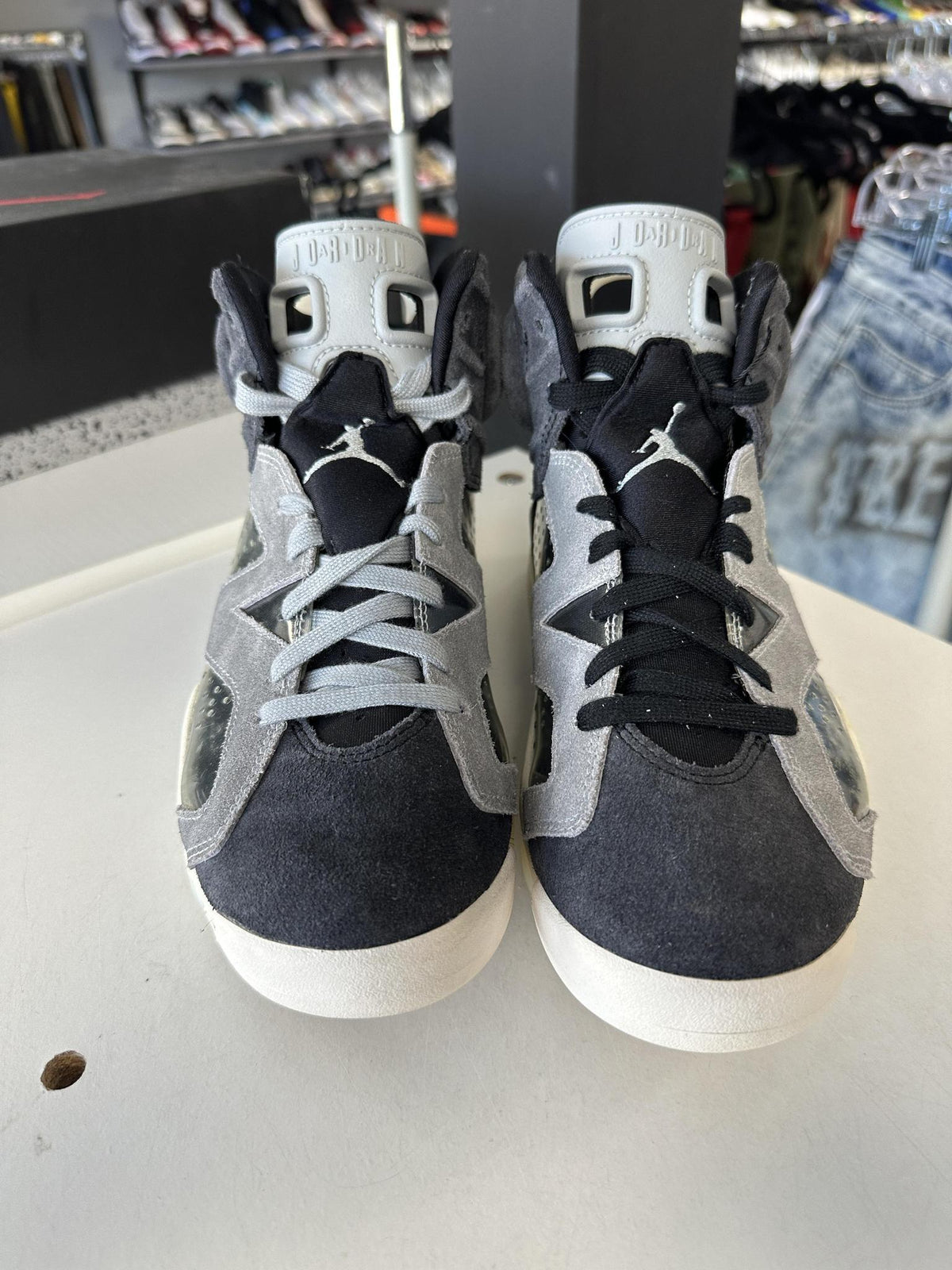 Jordan 6 Tech Chrome Used
