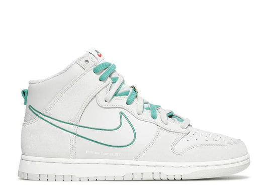 Nike Dunk Hi "First Use Sail"