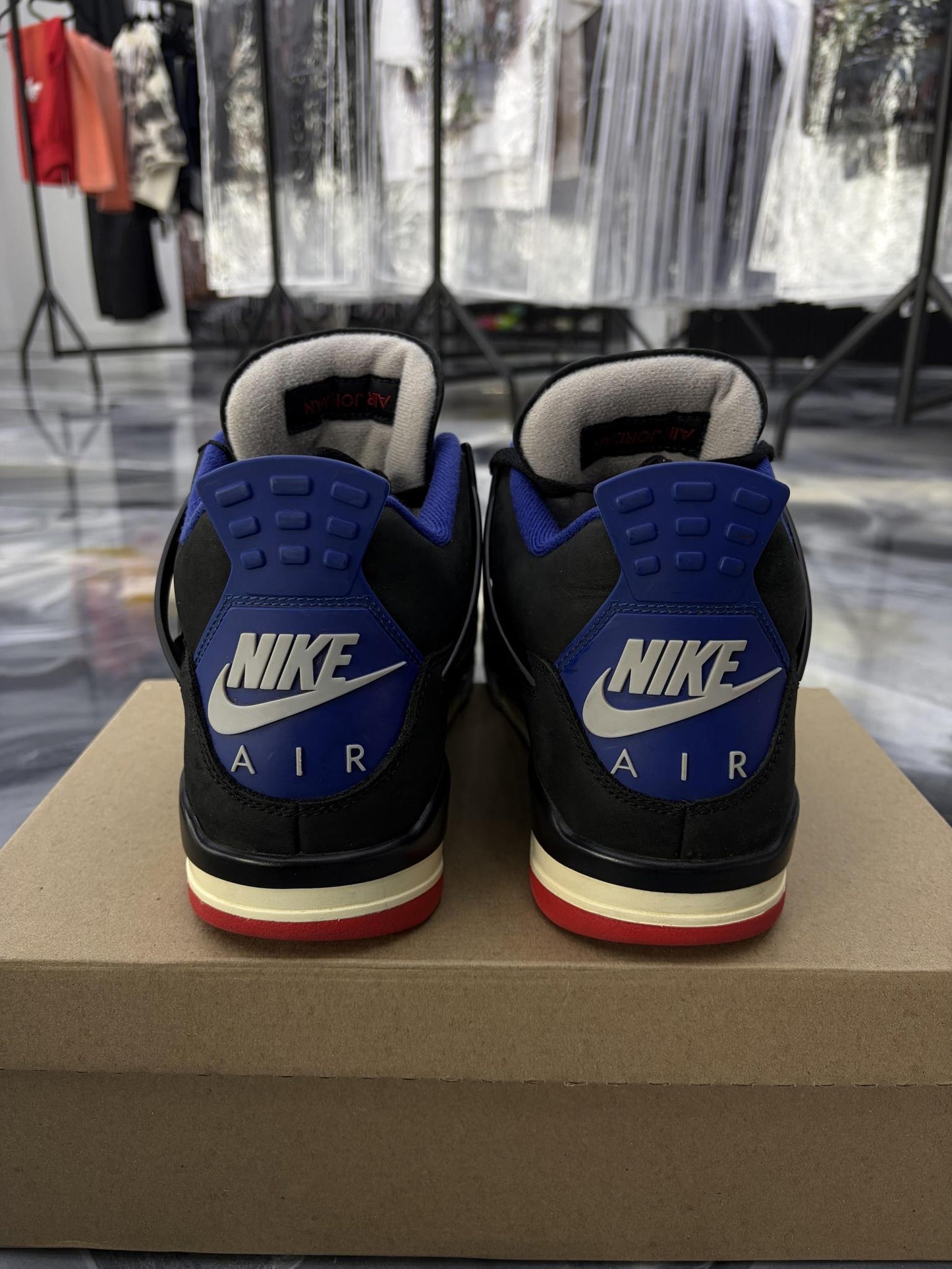 Jordan 4 "Rare Air" Used Size 11