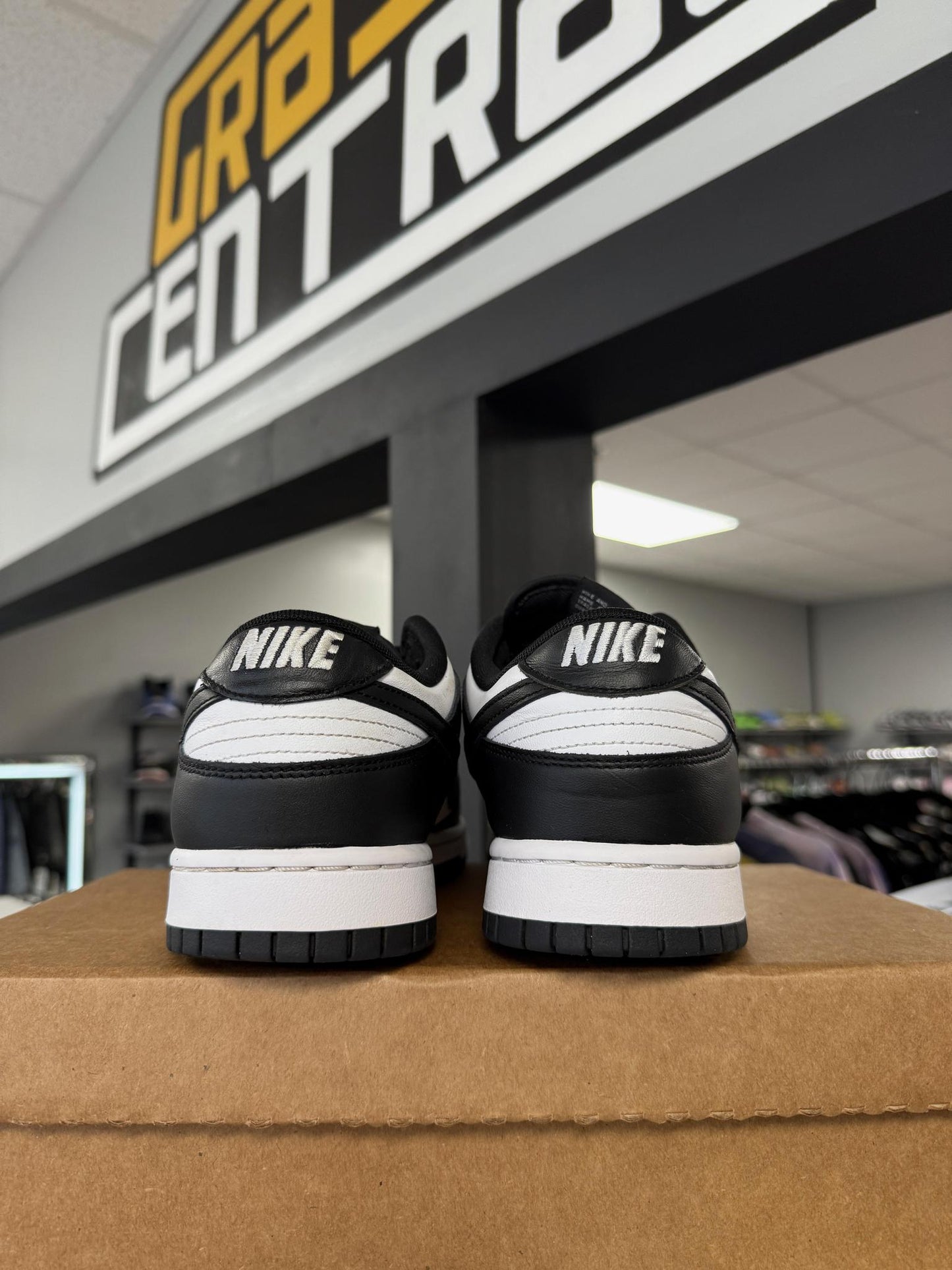Nike Dunk Low "Panda" Used Size 11