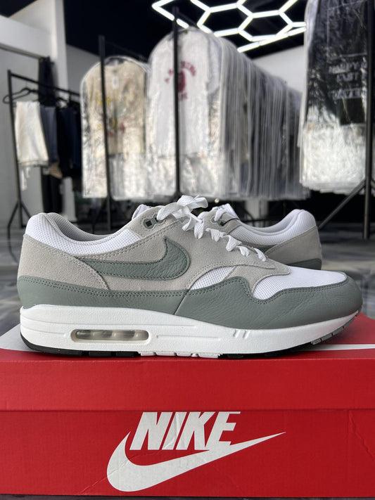 Nike Air Max 1 "Mica Green" Used Size 14