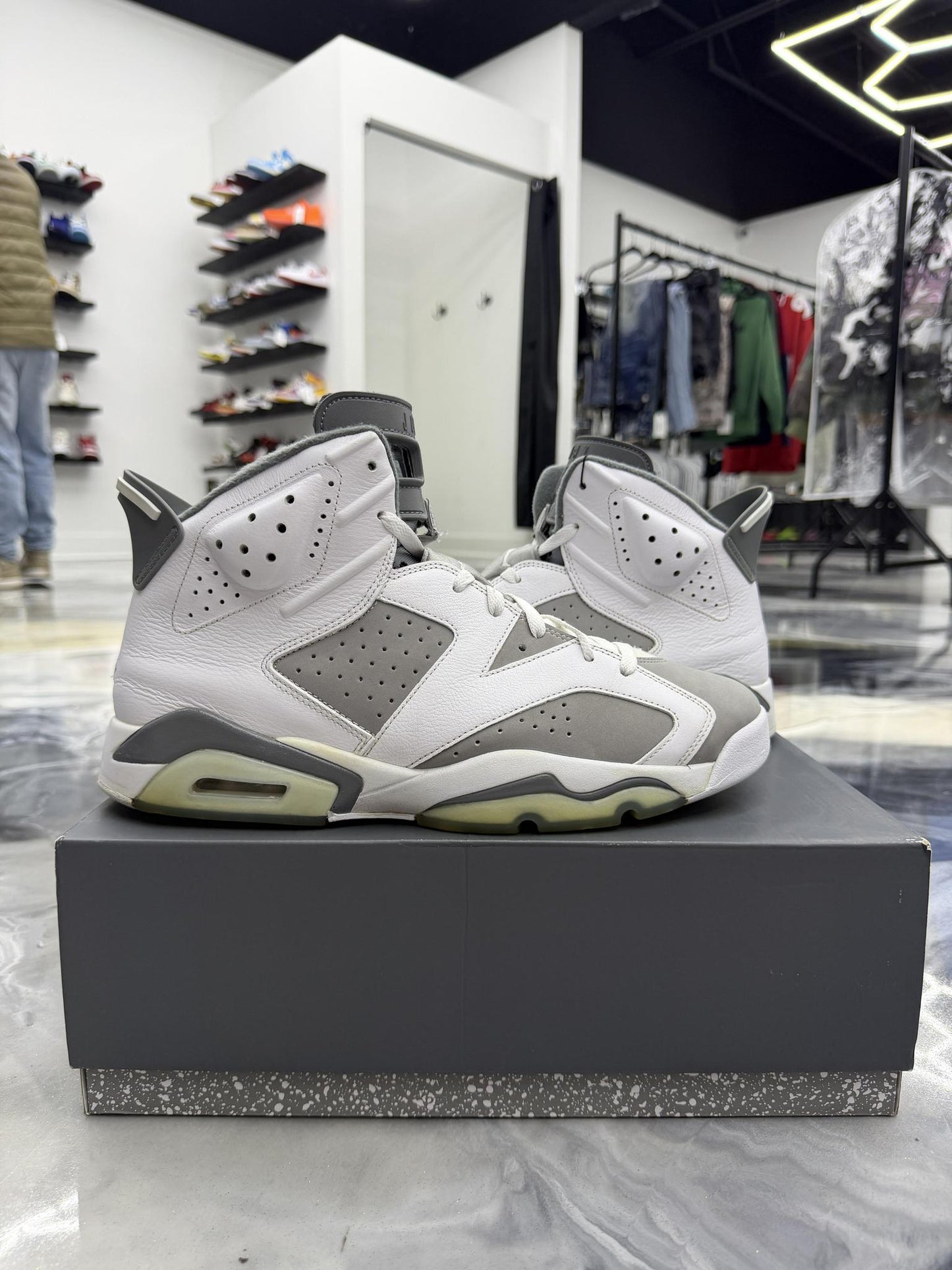 Jordan 6 "Cool Grey" Used Size 13