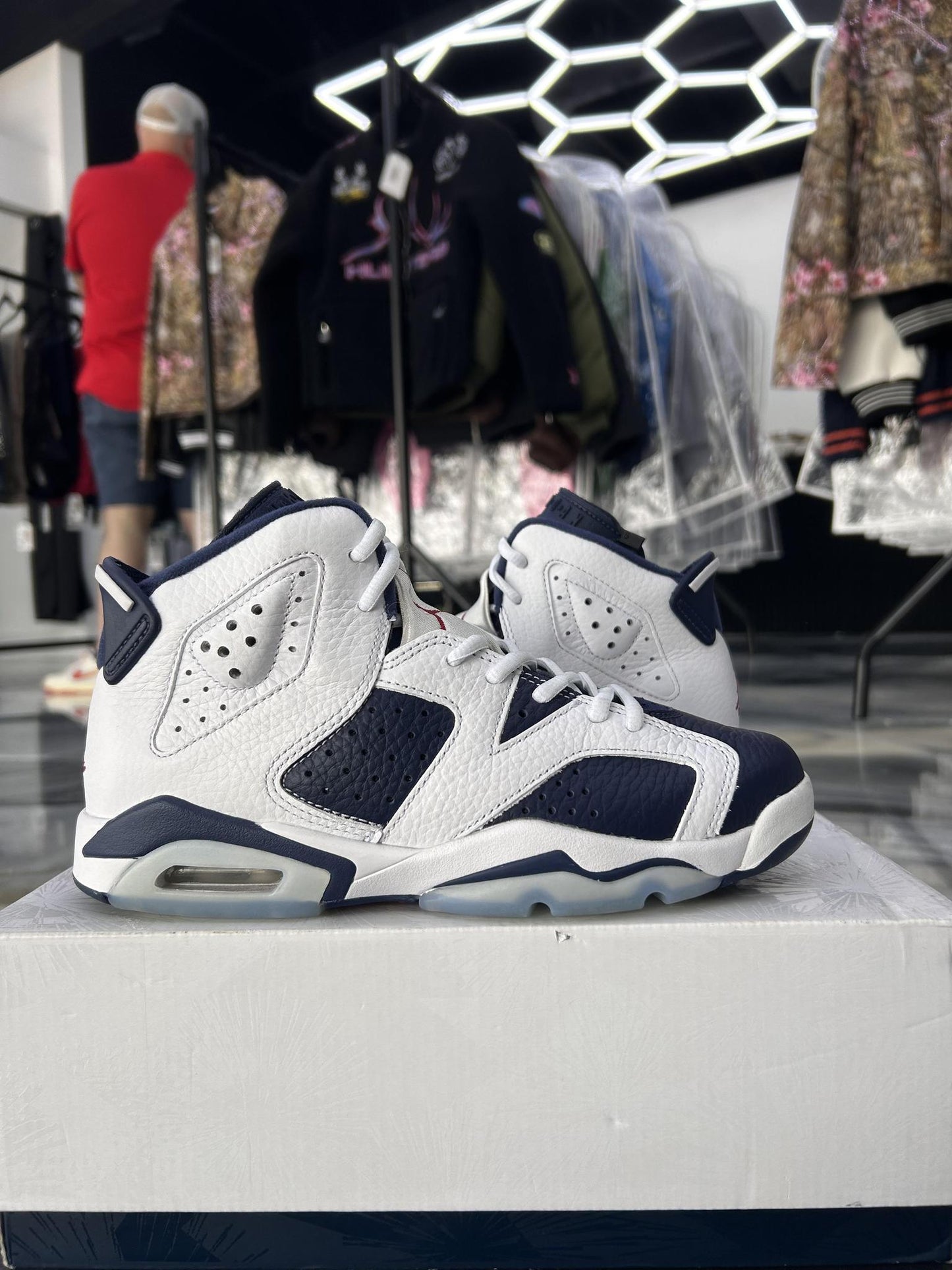 Jordan 6 "Olympic" Used Size 5.5Y/7W