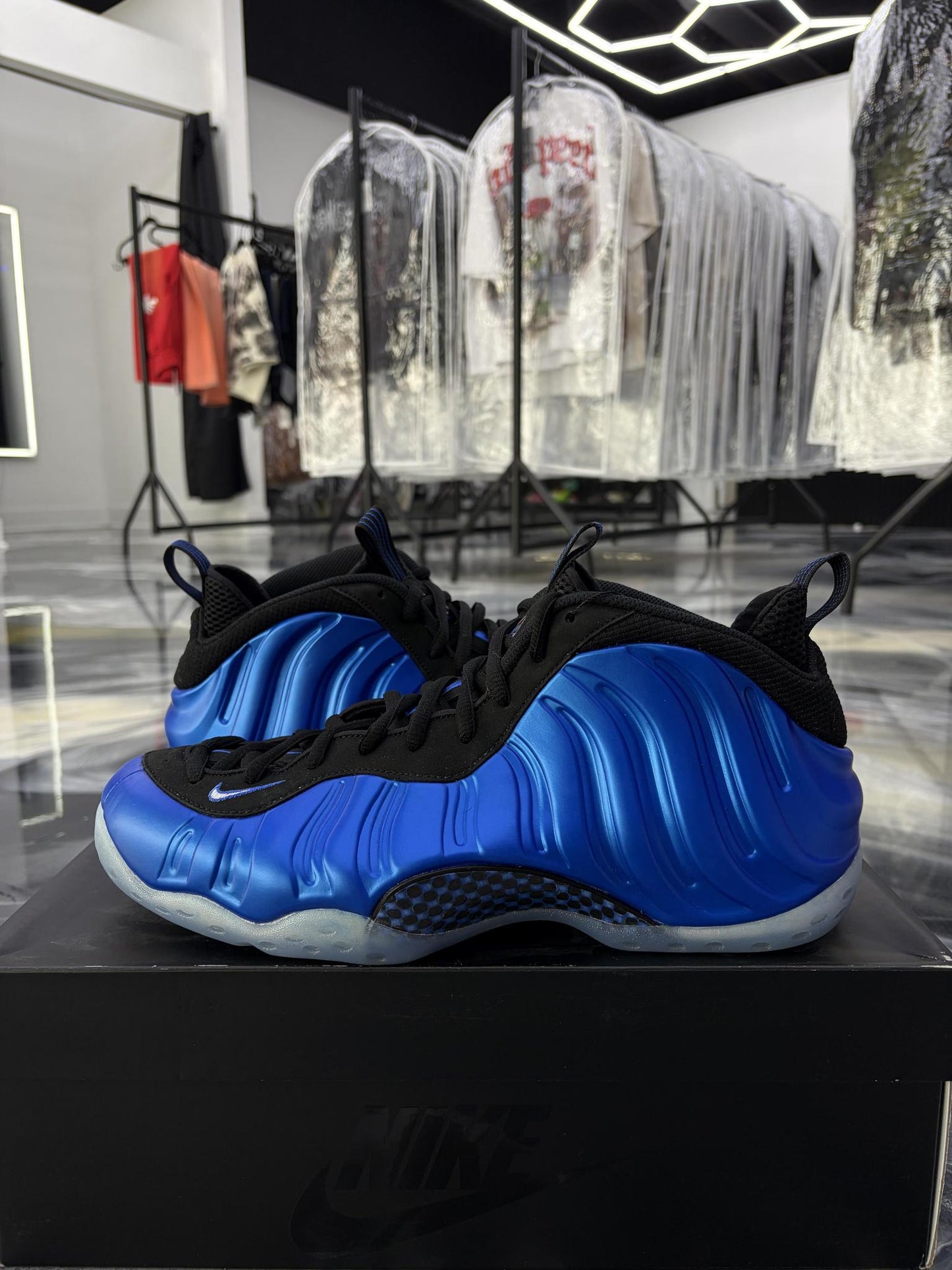 Nike Foamposite One "Royal" Used Size 13