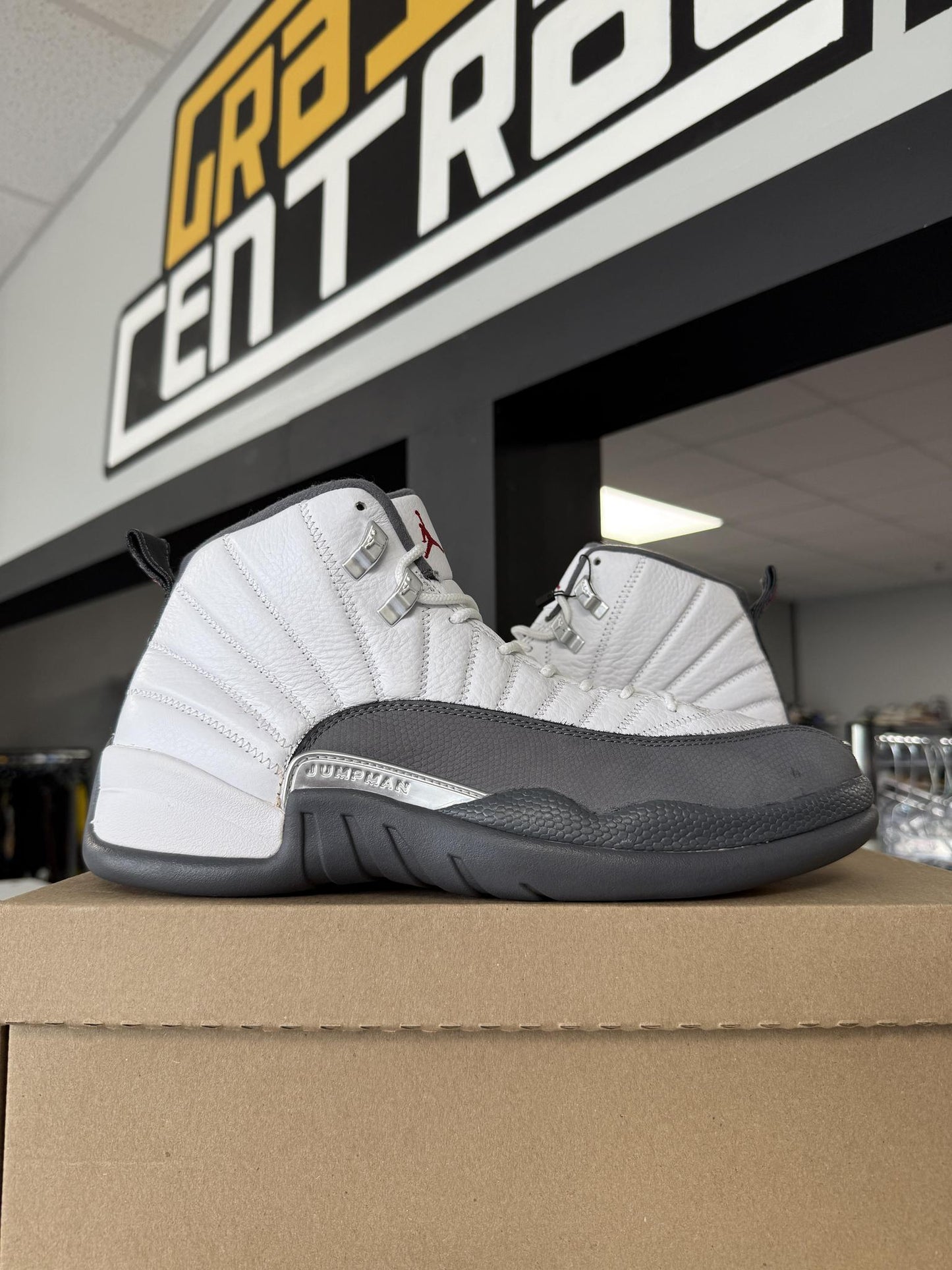 Jordan 12 "Grey Flint" Used Size 10.5
