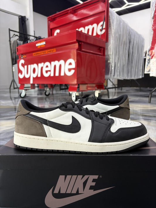 Jordan 1 Low "Mocha" Used Size 13