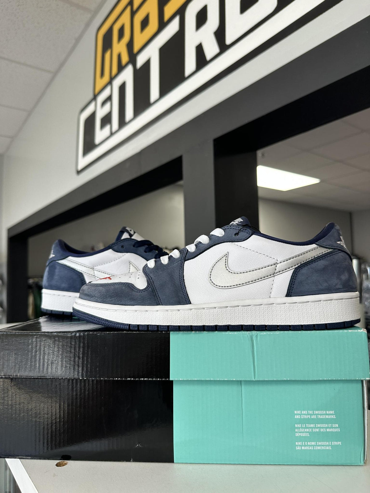 Jordan 1 Low SB x Eric Kostin Midnight Navy