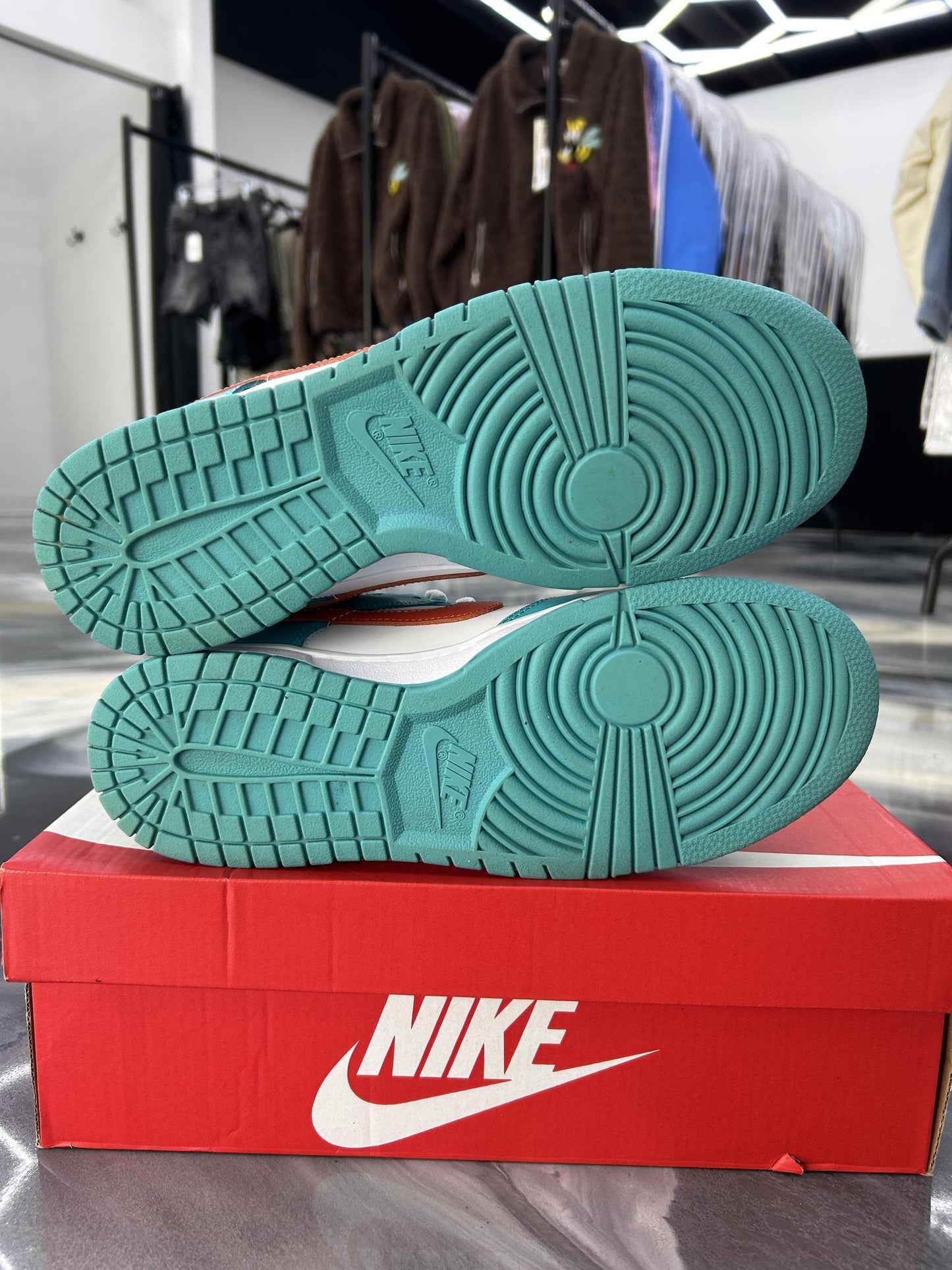 Nike Dunk Low "Miami Dolphins" Used Size 8.5