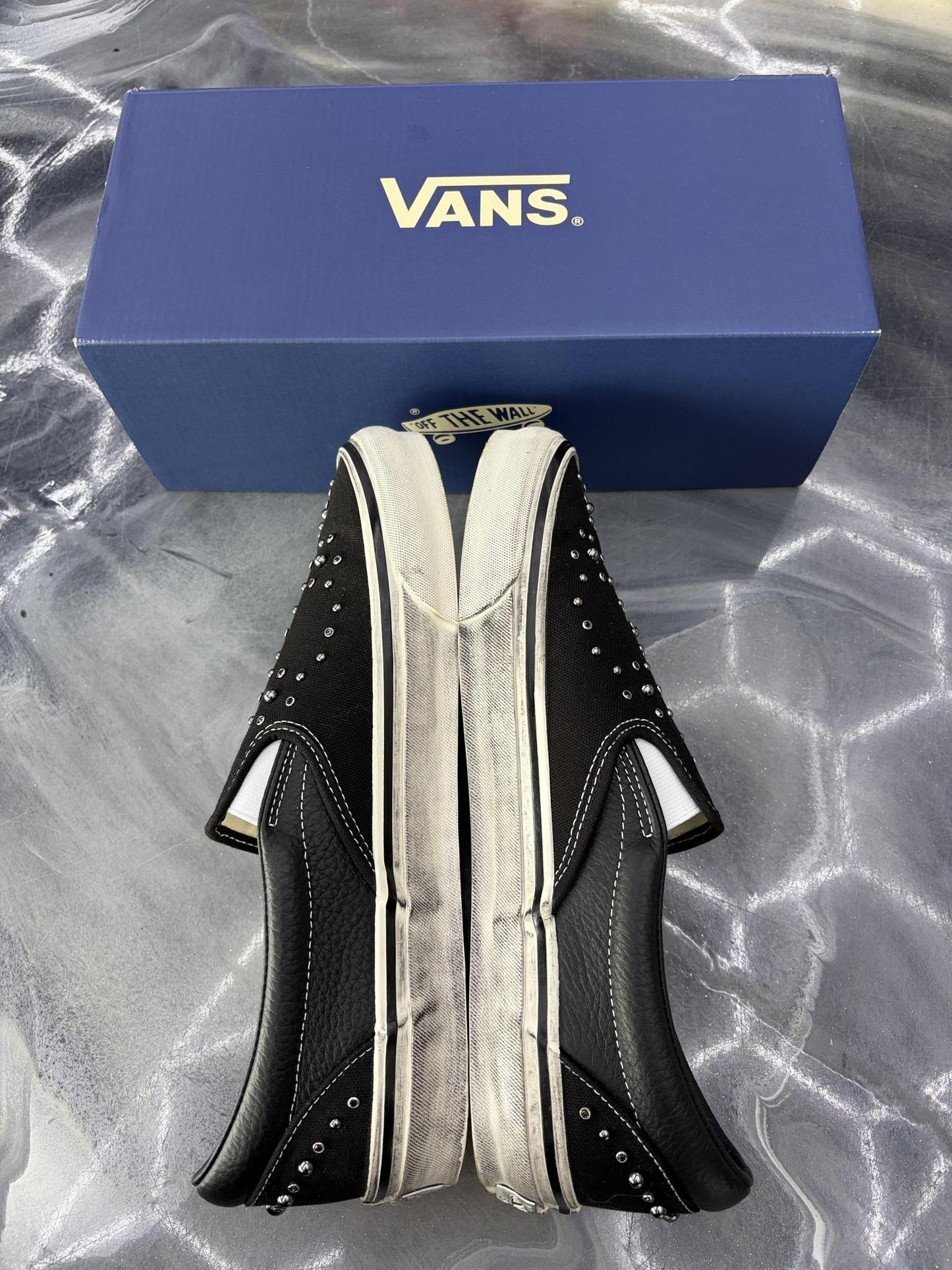 Vans LX Classic 98 Pearlized "Blackout" Used Size 11.5
